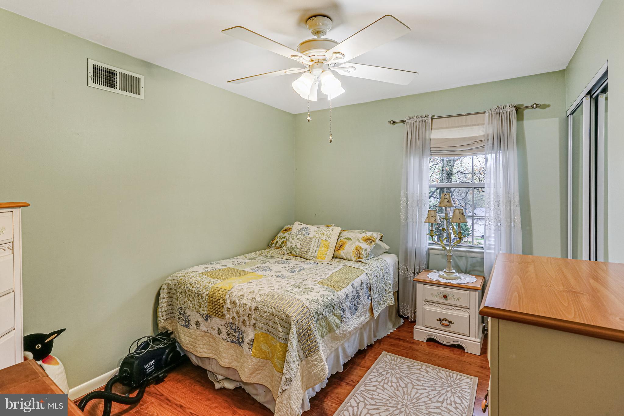 DIVINITY COVE - Residential