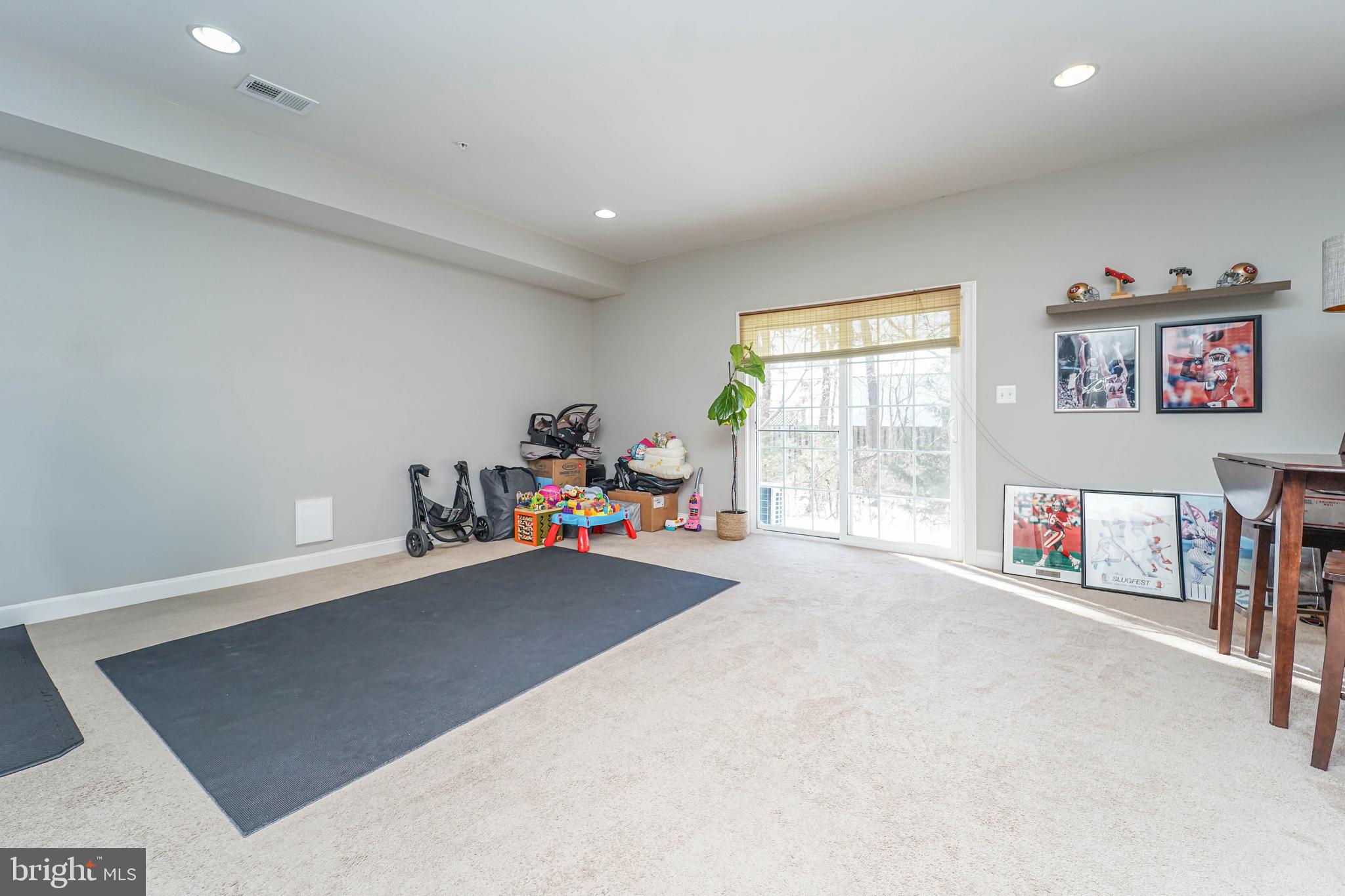 CREEKSTONE VILLAGE - Residential