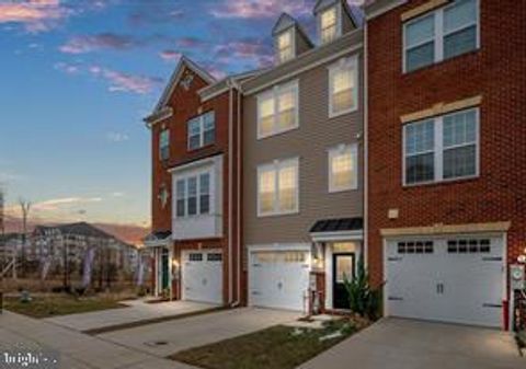 Photo of 8272 White Star Crossing, PASADENA, MD 21122 (MLS # MDAA2136312)
