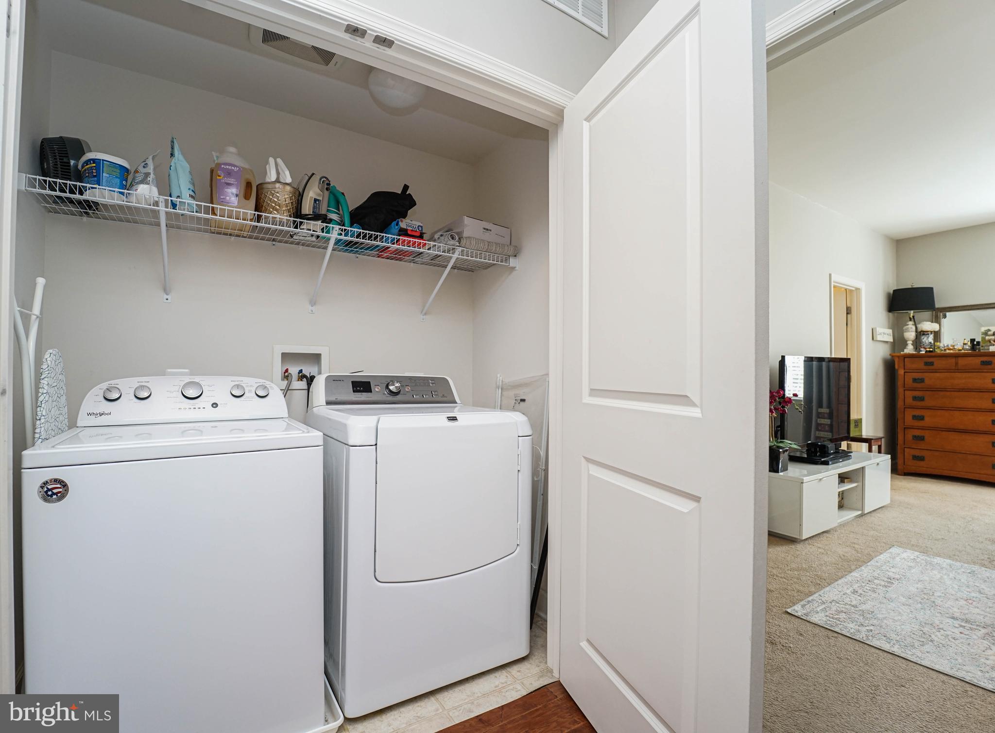 CREEKSTONE VILLAGE - Residential