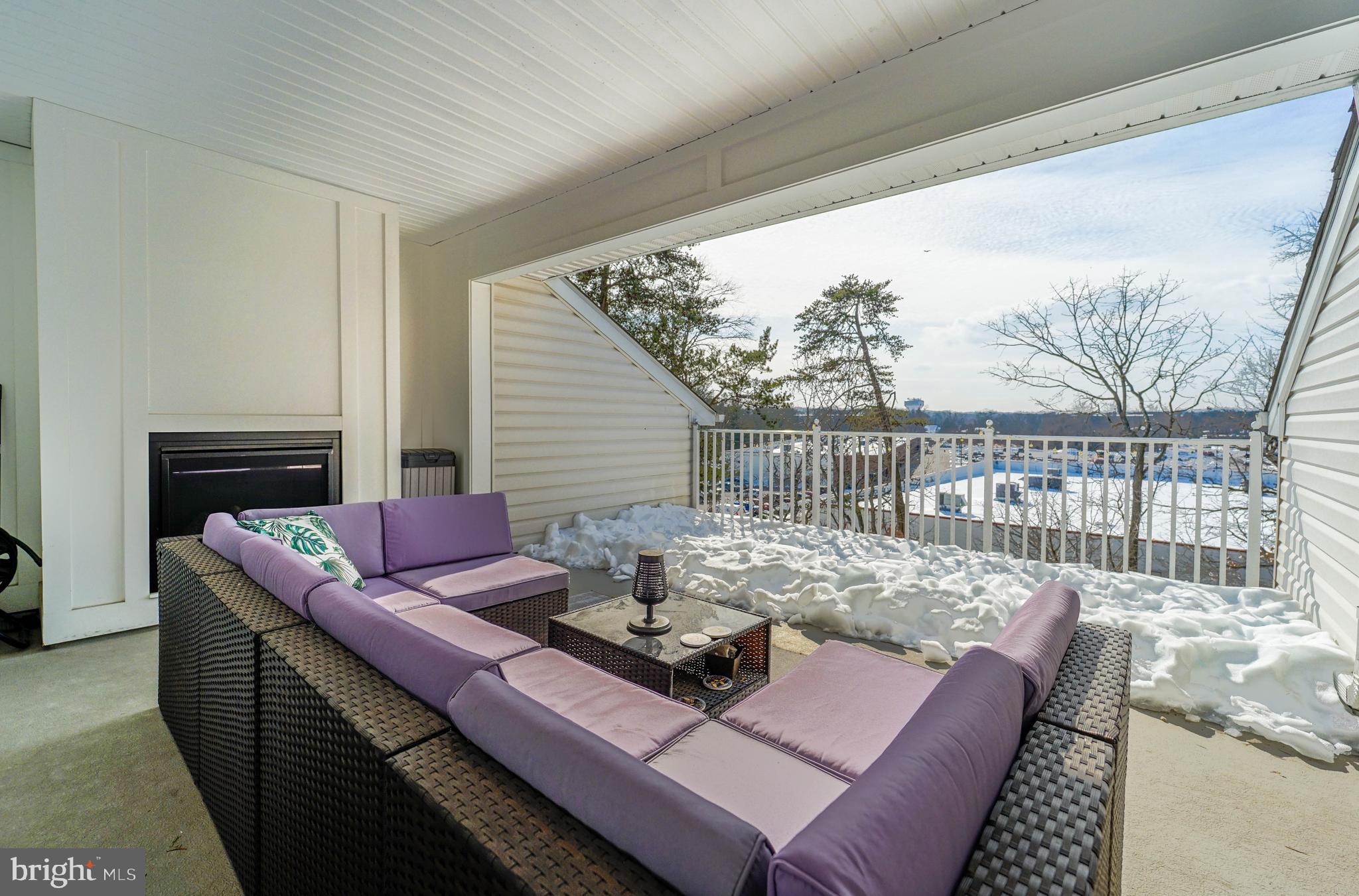 CREEKSTONE VILLAGE - Residential