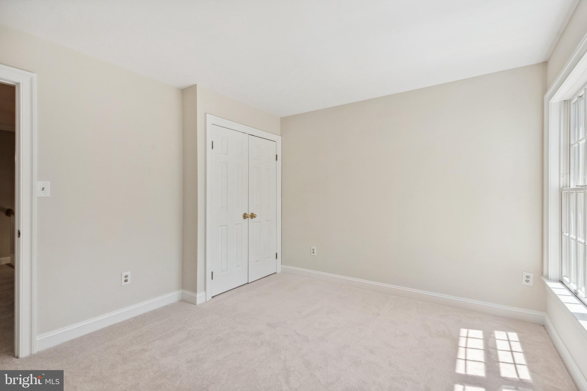 HAWKSFIELD ESTATES - Residential