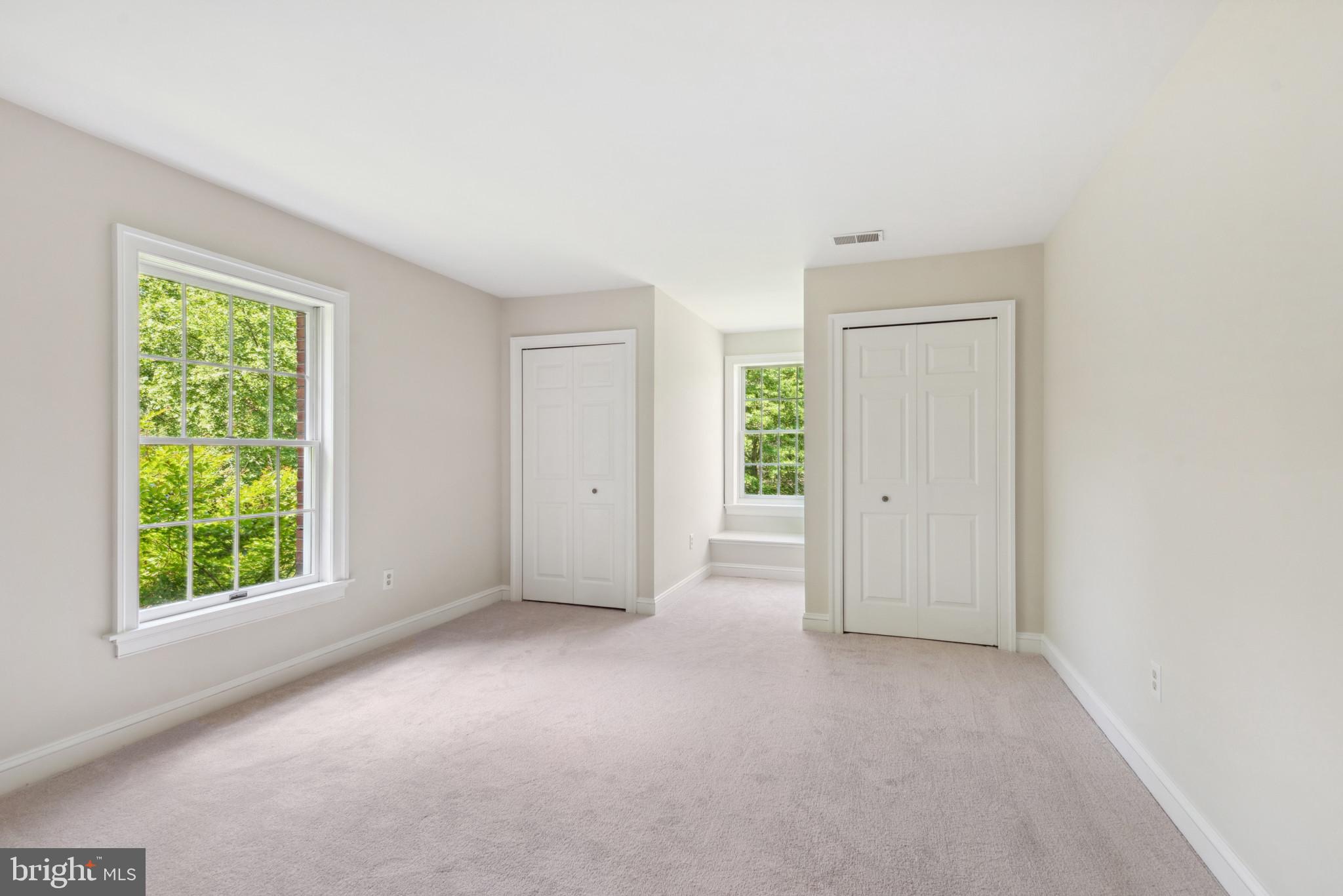 HAWKSFIELD ESTATES - Residential