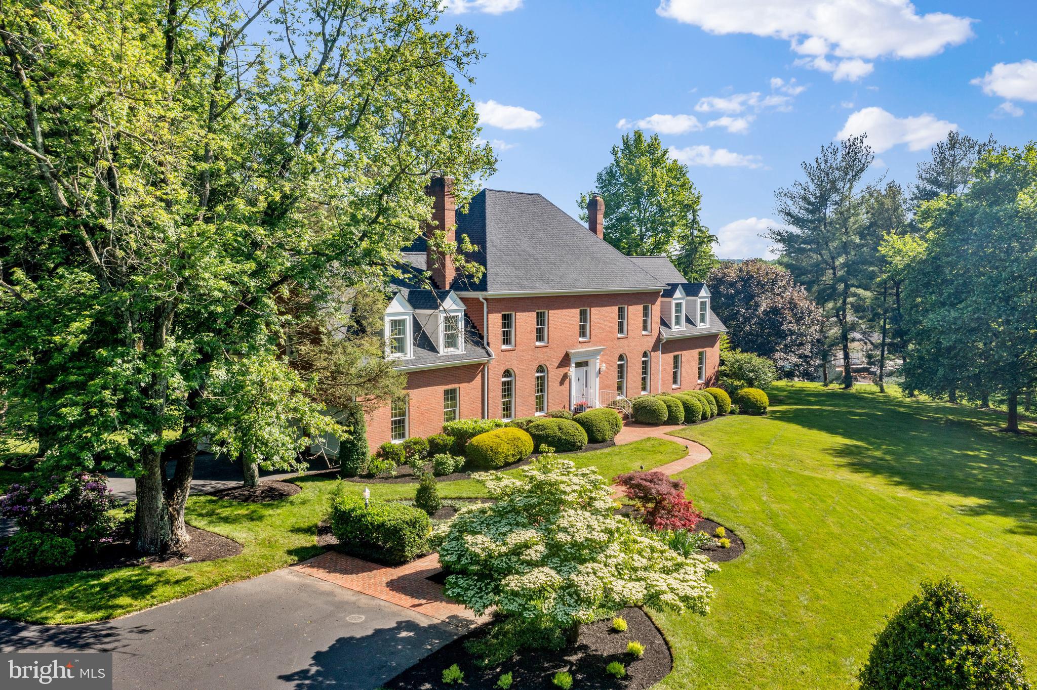 HAWKSFIELD ESTATES - Residential