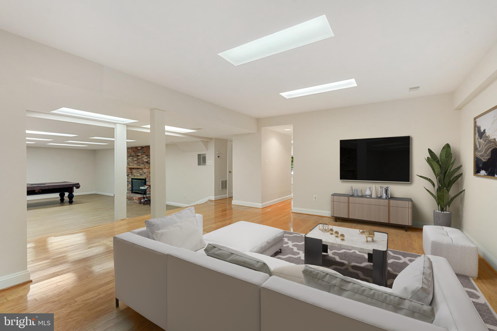 HAWKSFIELD ESTATES - Residential