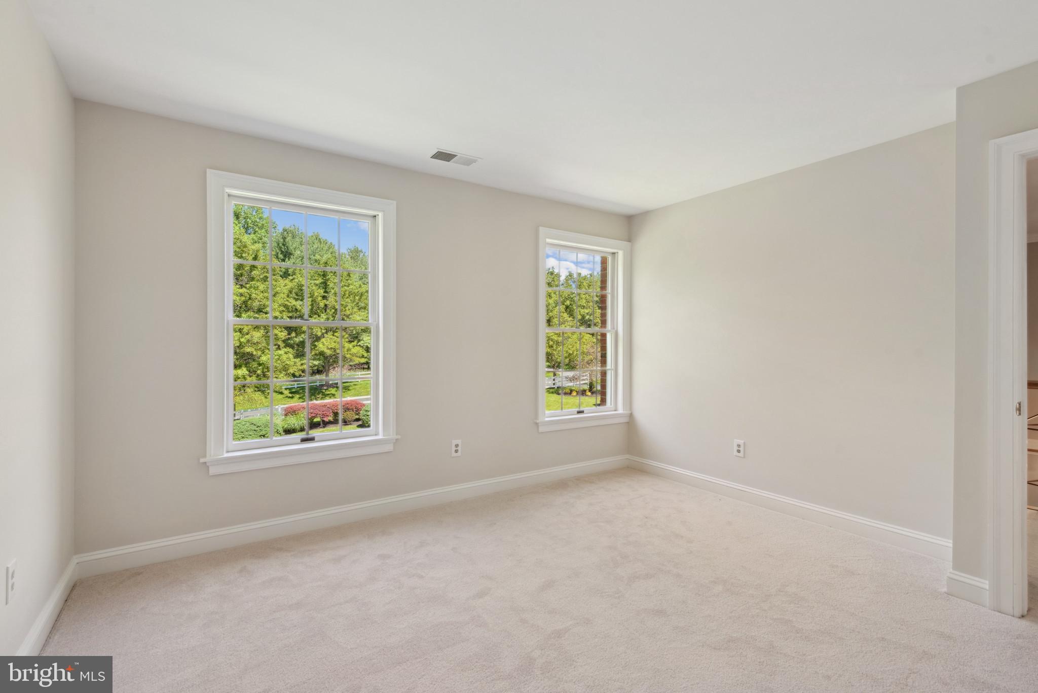 HAWKSFIELD ESTATES - Residential