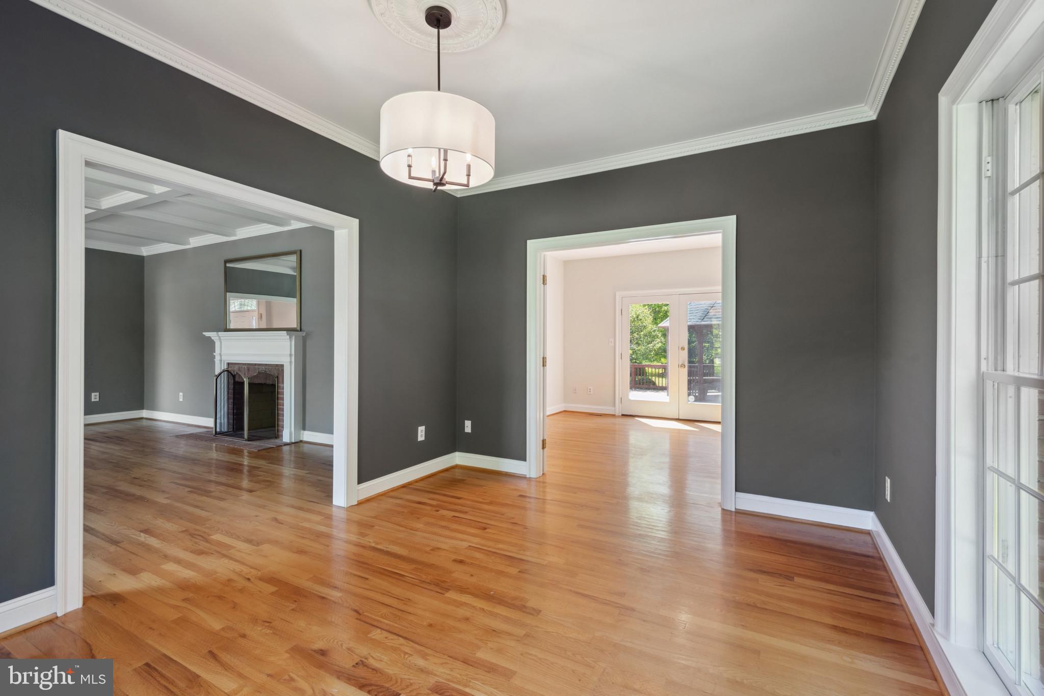 HAWKSFIELD ESTATES - Residential