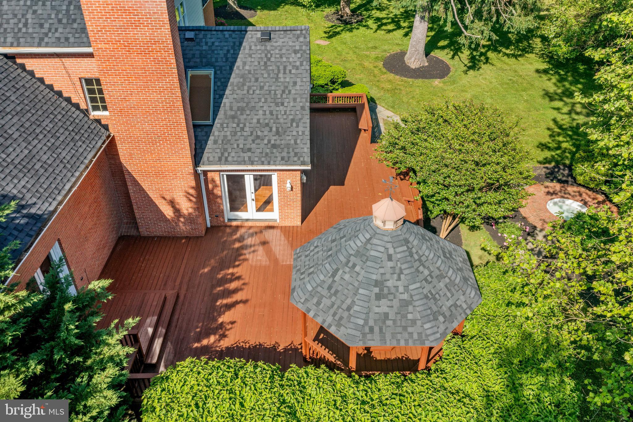 HAWKSFIELD ESTATES - Residential