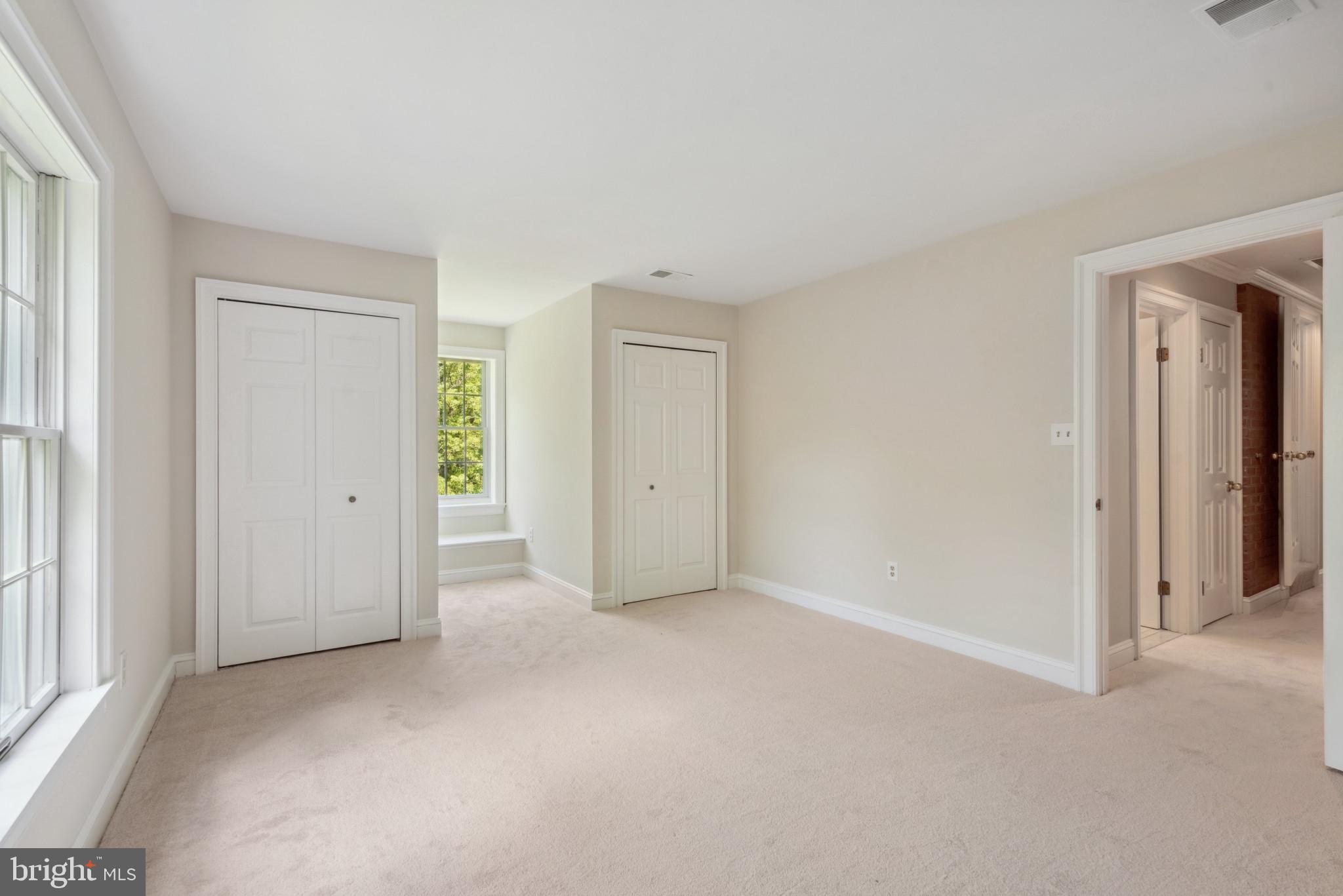 HAWKSFIELD ESTATES - Residential