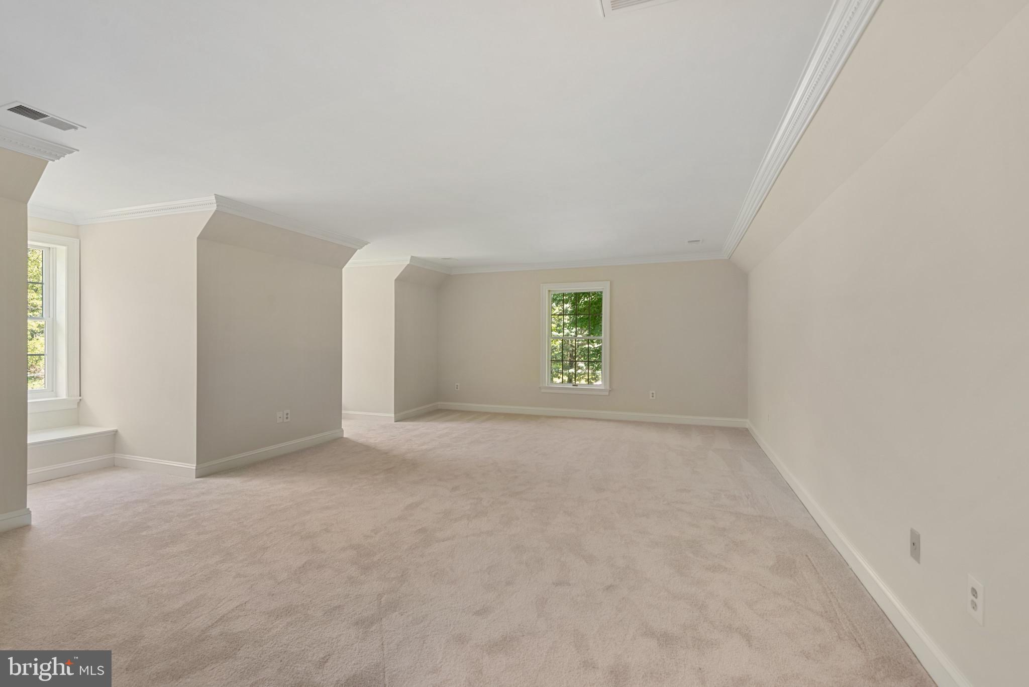 HAWKSFIELD ESTATES - Residential