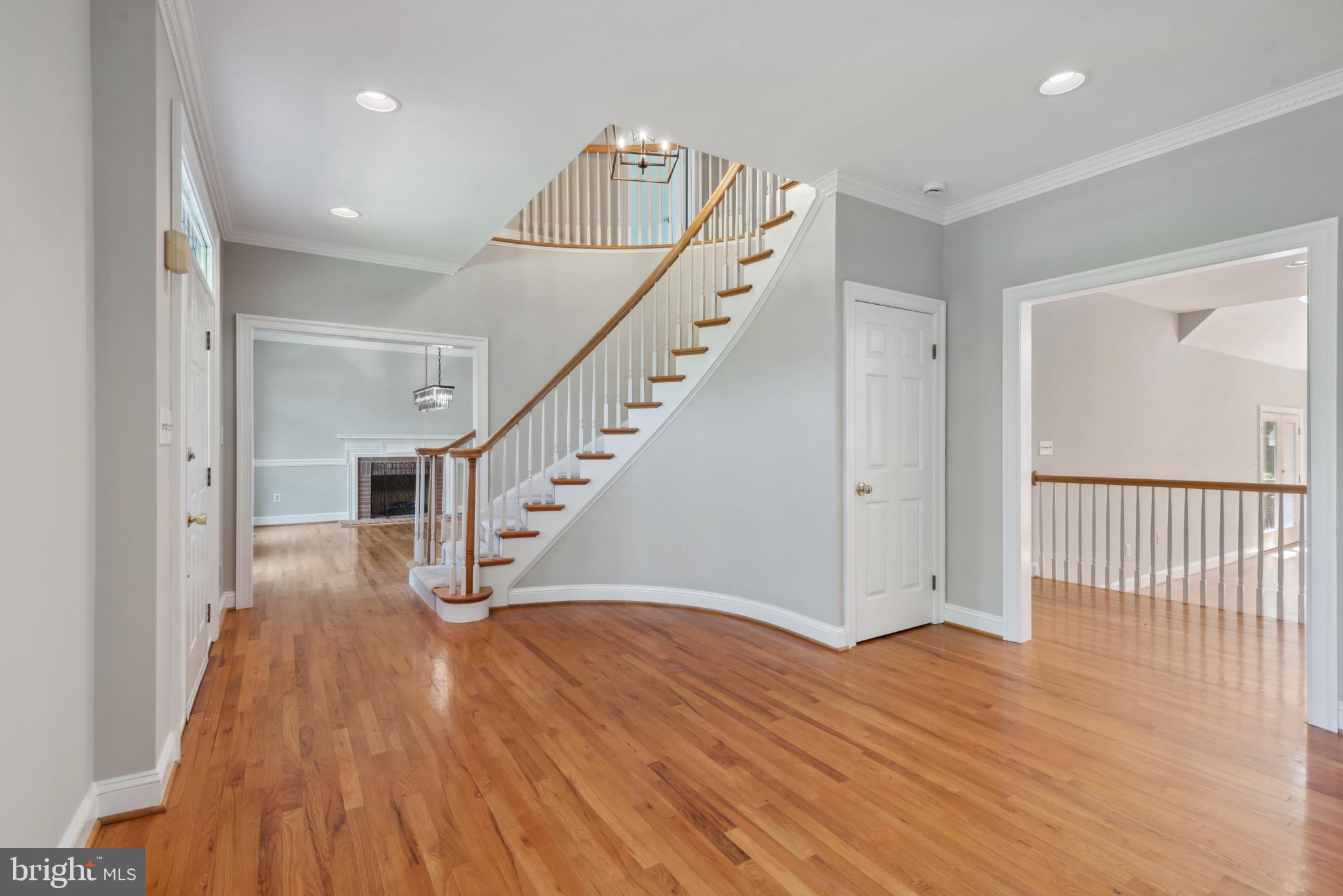 HAWKSFIELD ESTATES - Residential