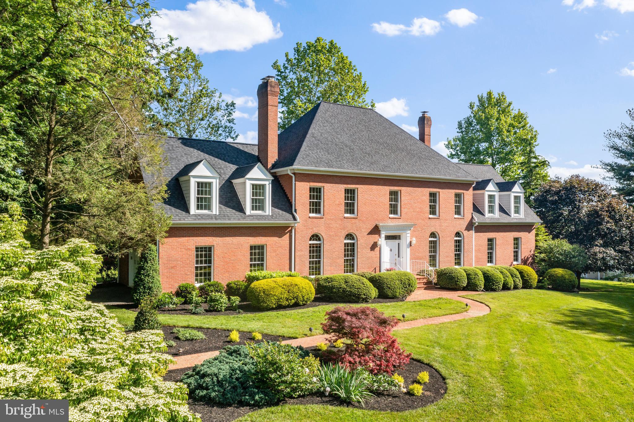 HAWKSFIELD ESTATES - Residential