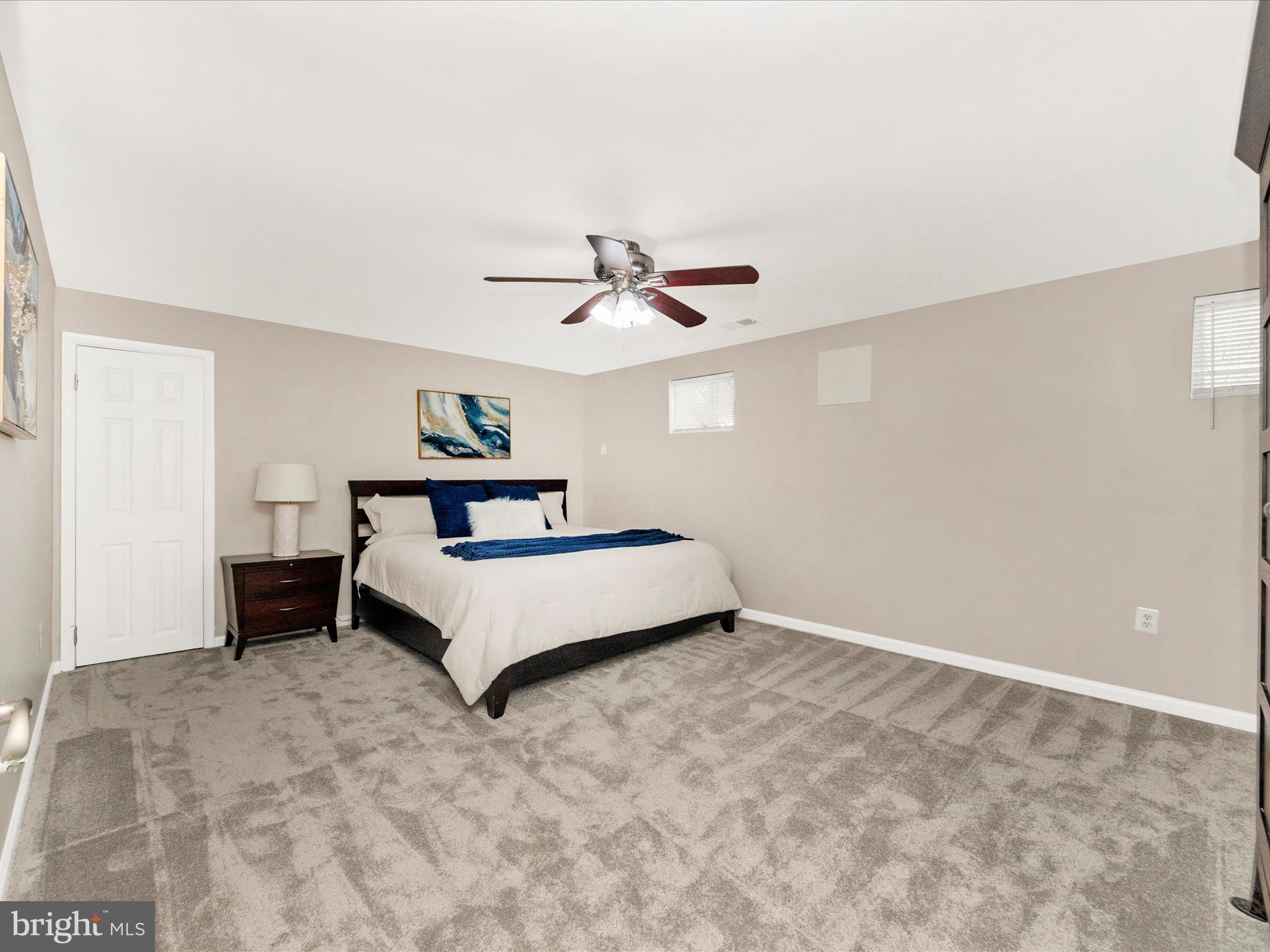 SURRATTS GARDENS - Residential