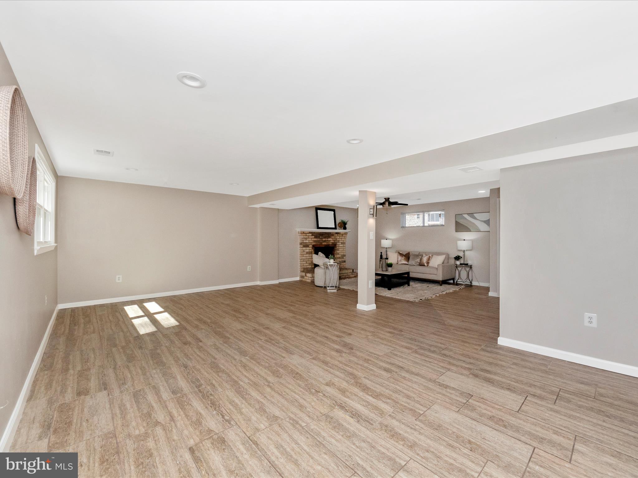 SURRATTS GARDENS - Residential