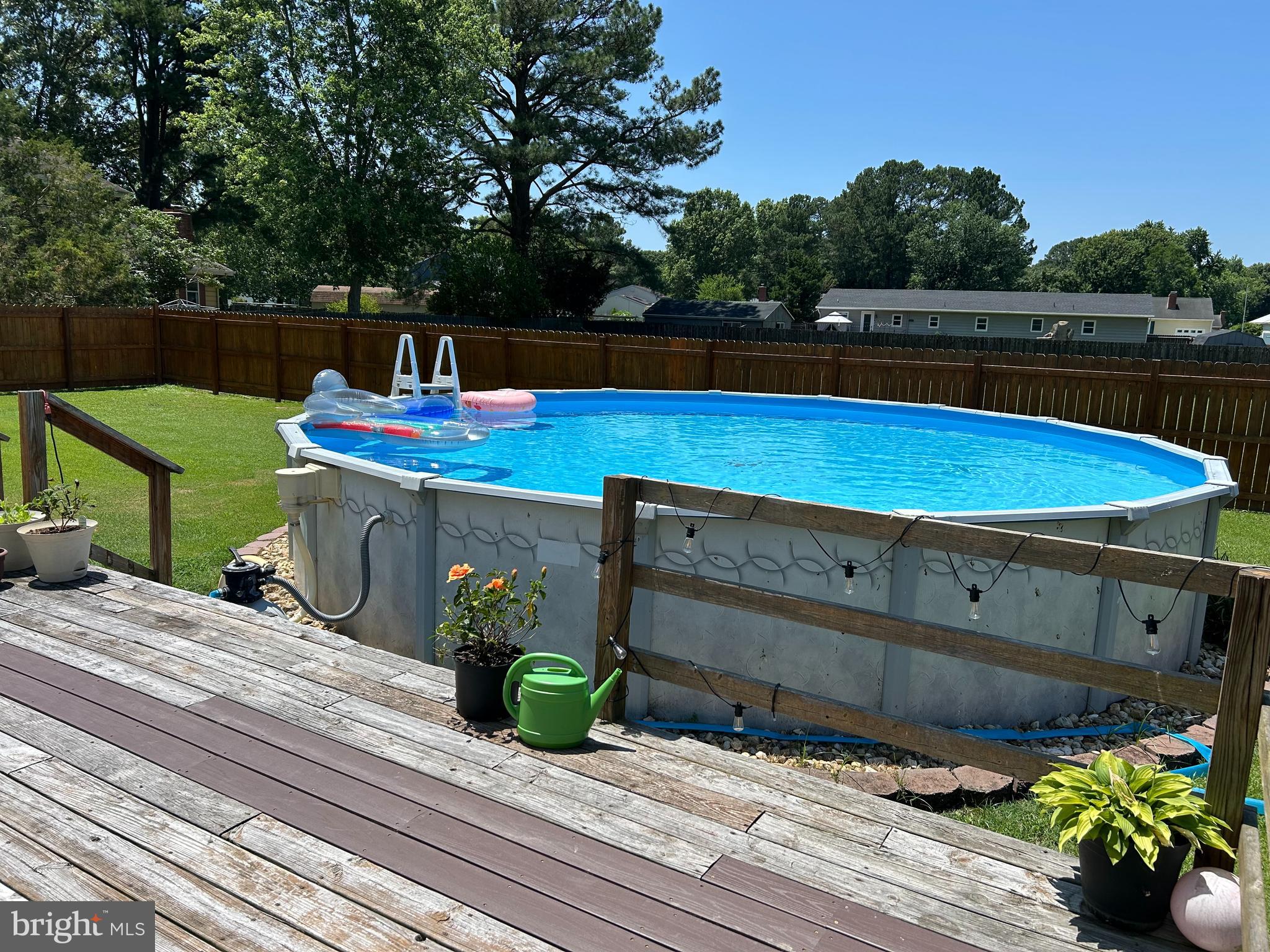 LOVERS LANE - Residential