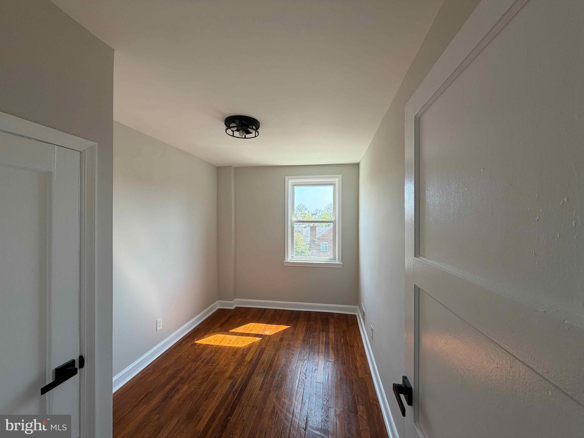 NORTHWOOD - Residential