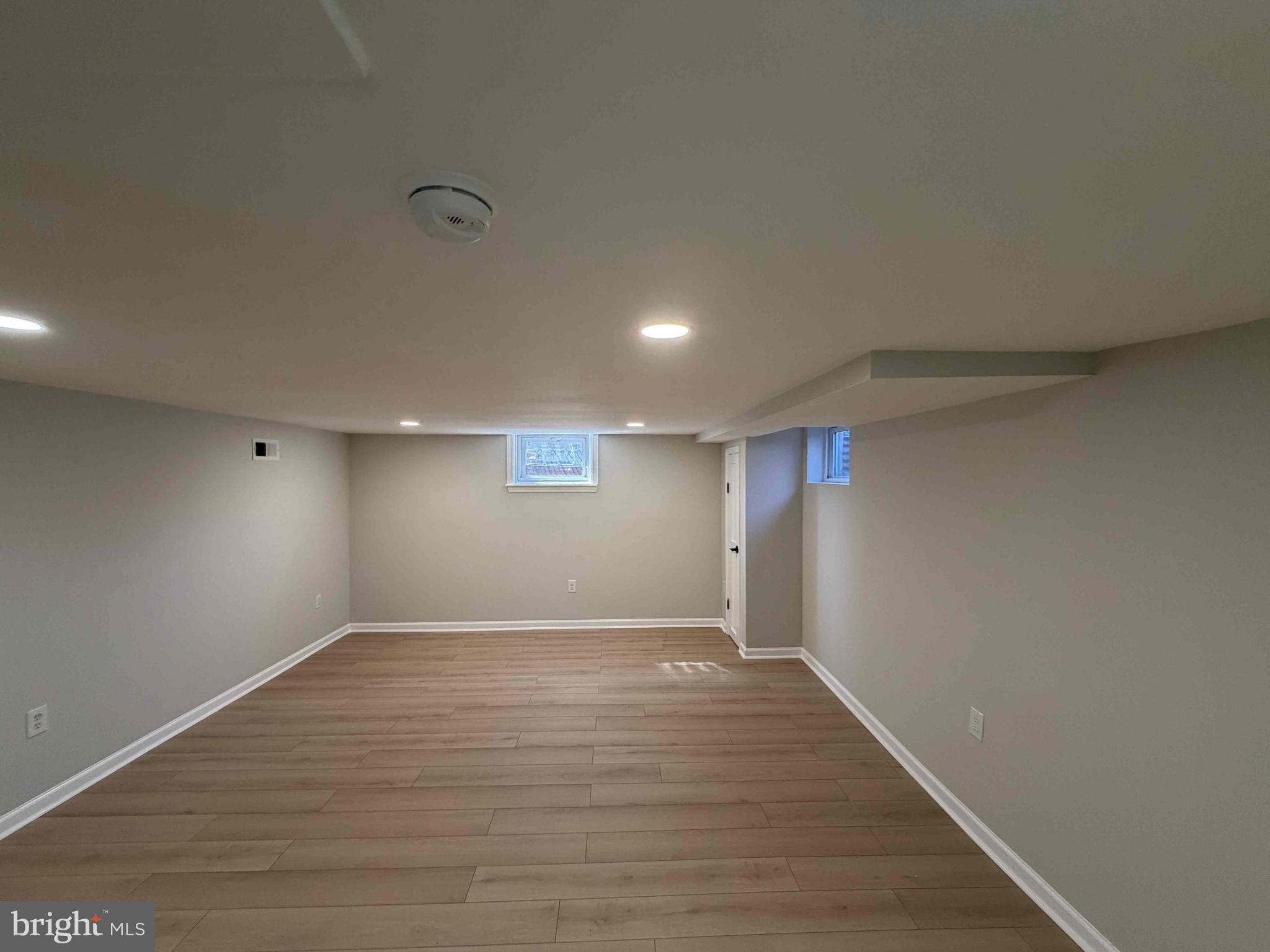 NORTHWOOD - Residential