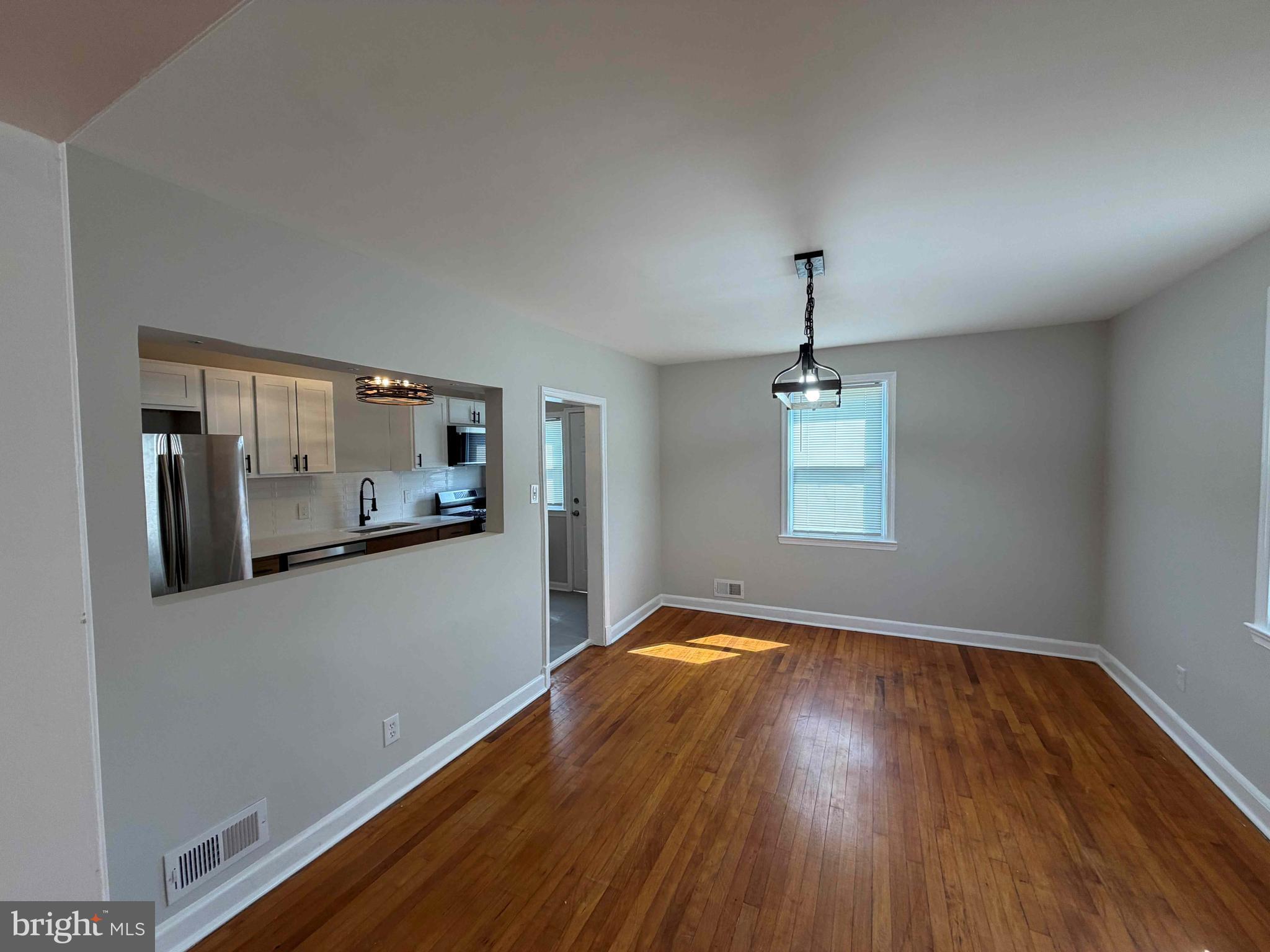 NORTHWOOD - Residential