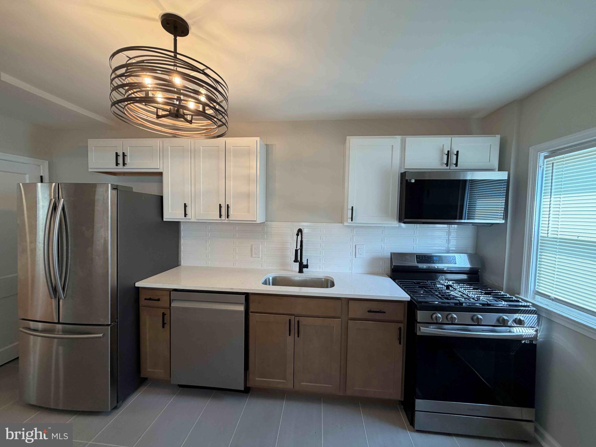 NORTHWOOD - Residential