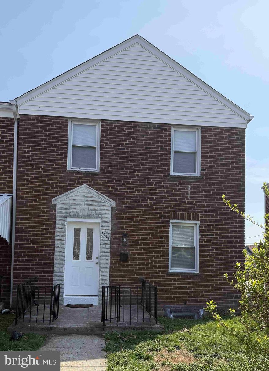 Immaculate Updated 3 bed rooms End of Group Town home near Morgan State University .
Bright and Neutral Interior and New Bathroom, New Appliances. Fully Finished Basement with Walk Out.
Hardwood Floors.