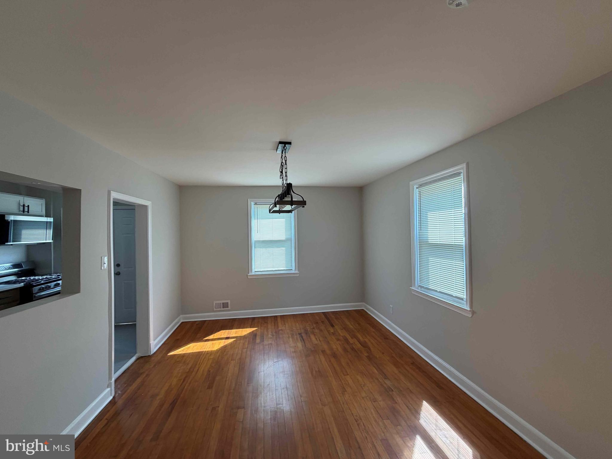 NORTHWOOD - Residential