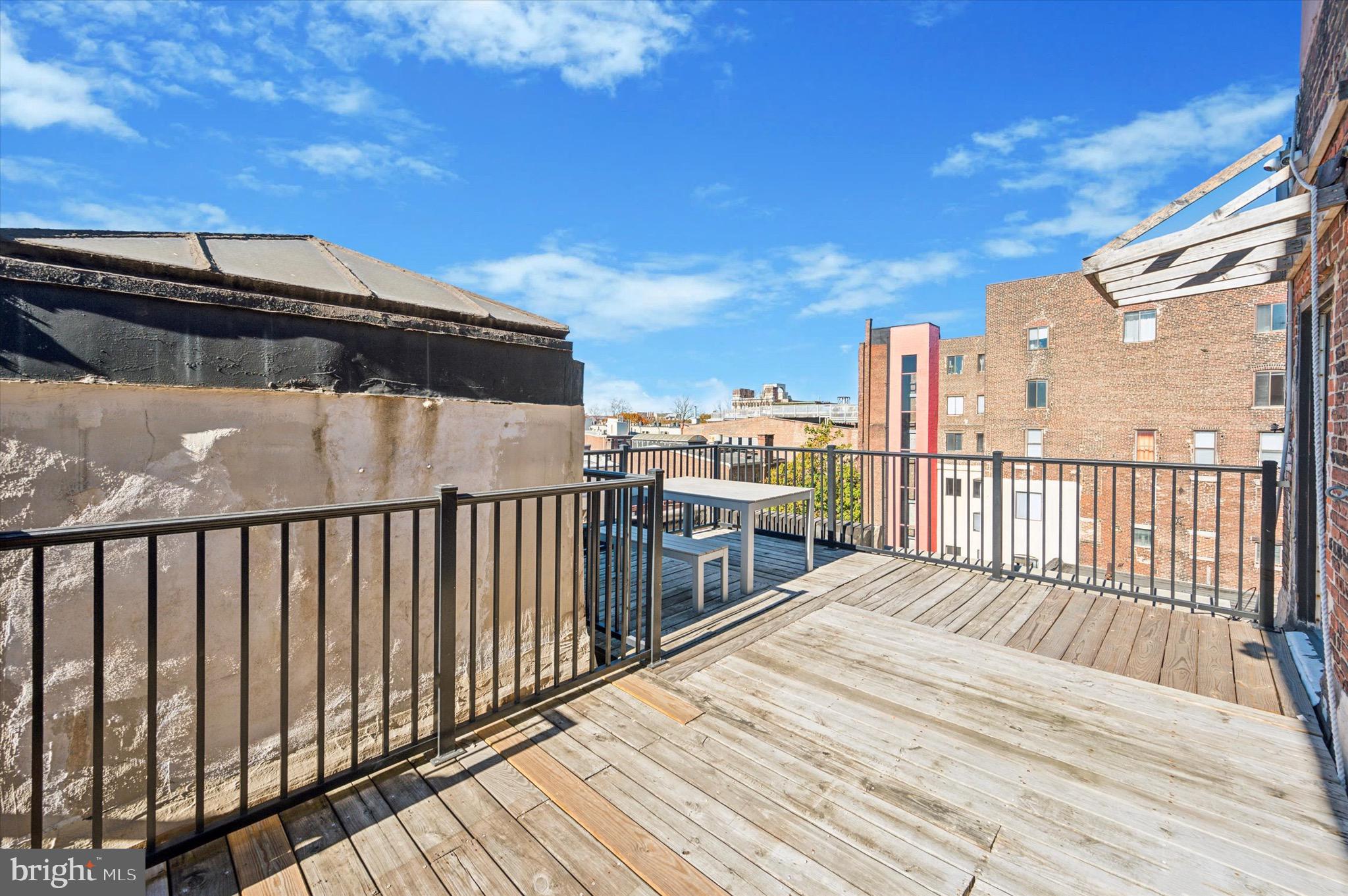 OLD CITY - Residential Lease