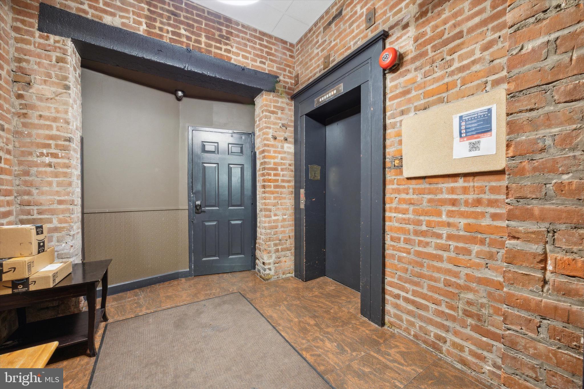 OLD CITY - Residential Lease