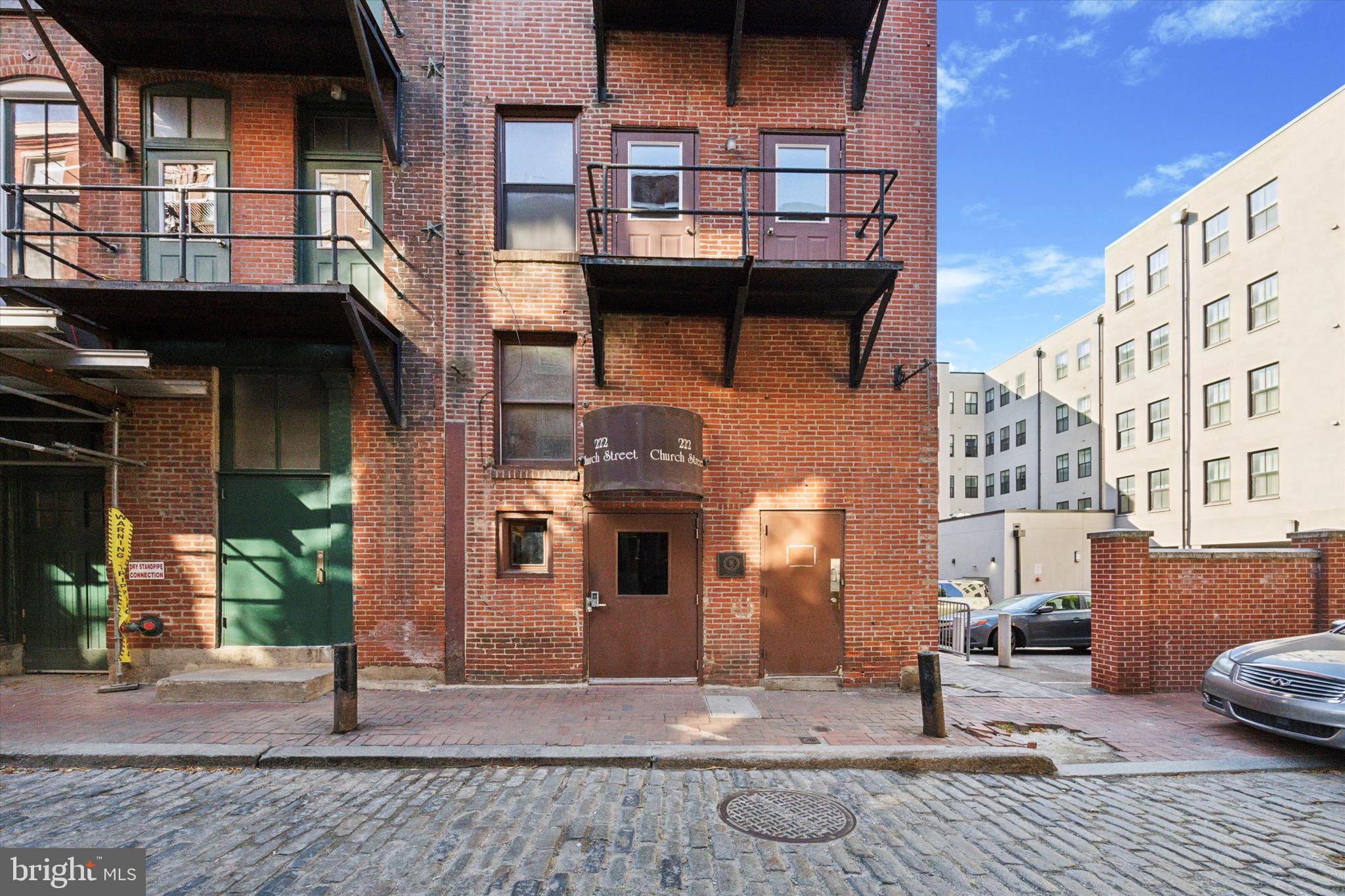 OLD CITY - Residential Lease