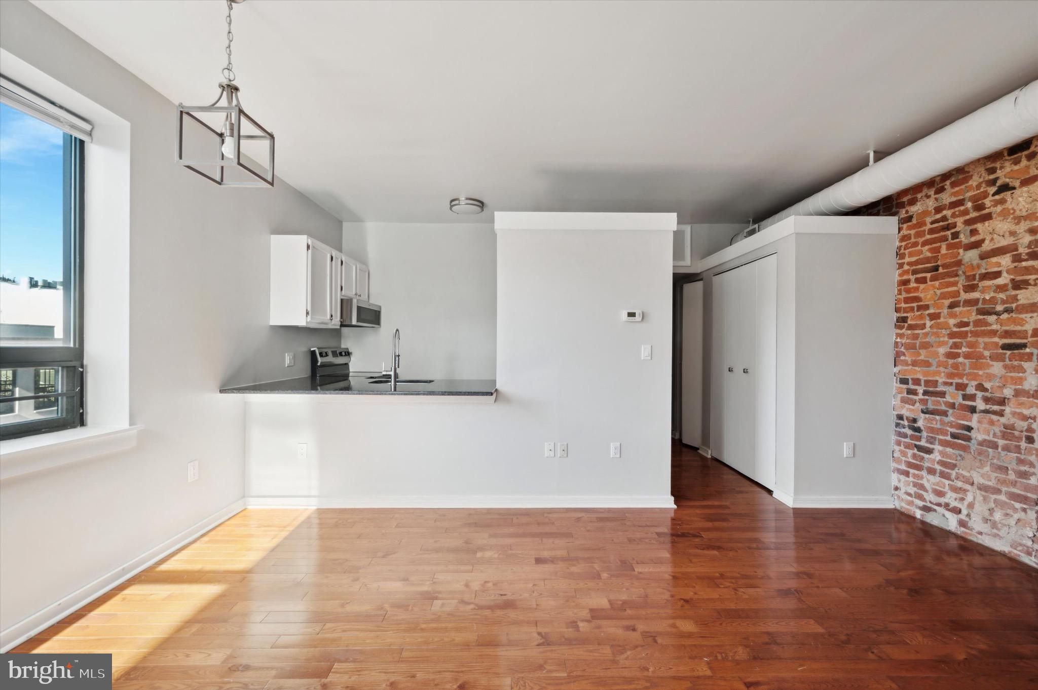 OLD CITY - Residential Lease