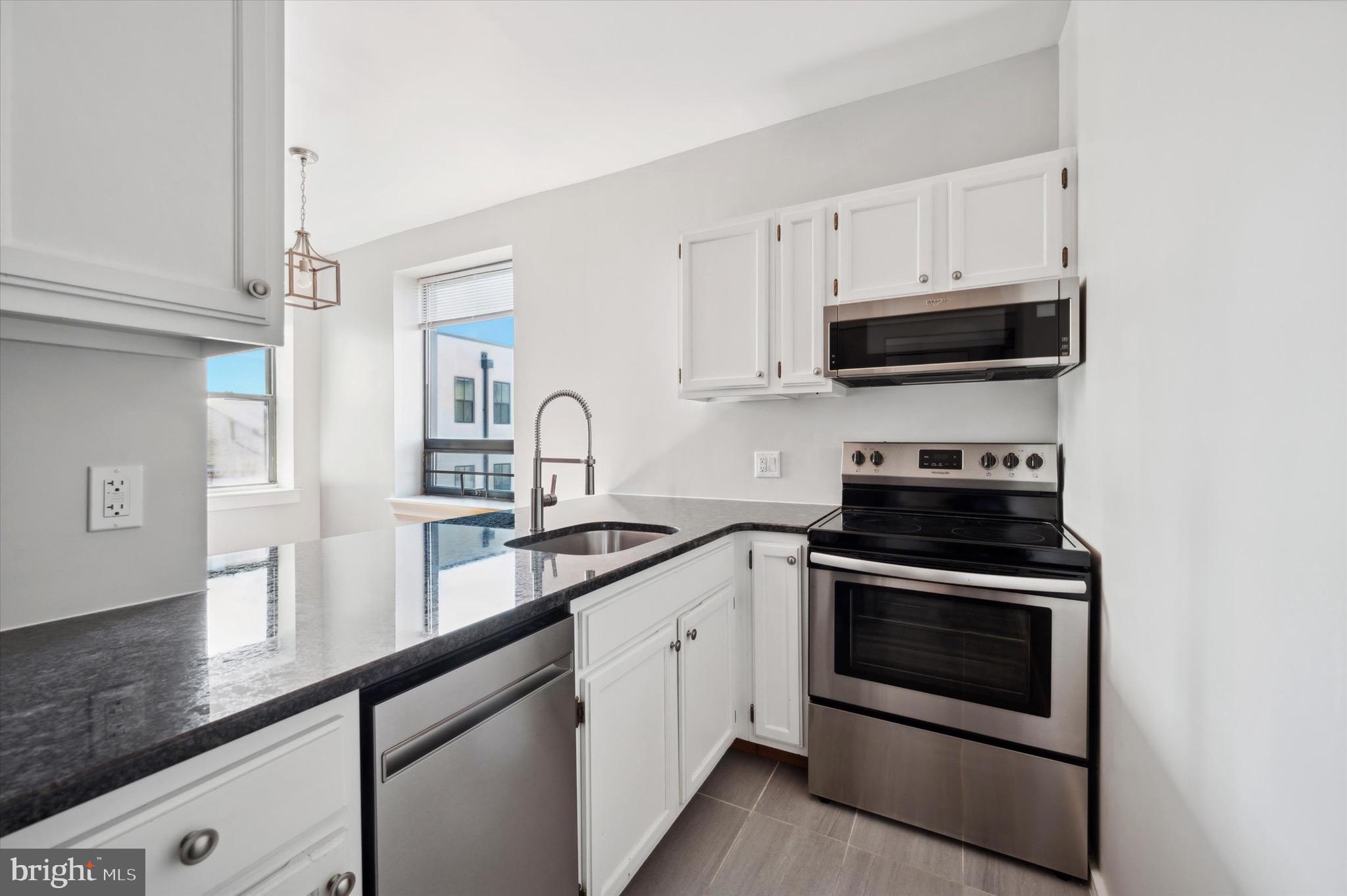 OLD CITY - Residential Lease