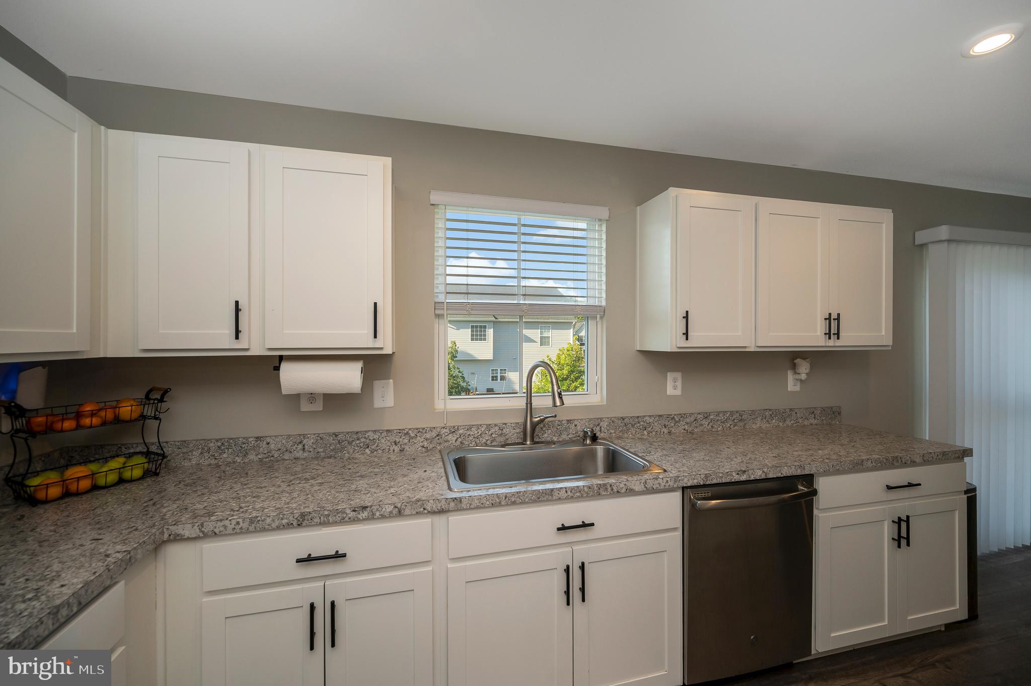 WILDERNESS SHORES - Residential