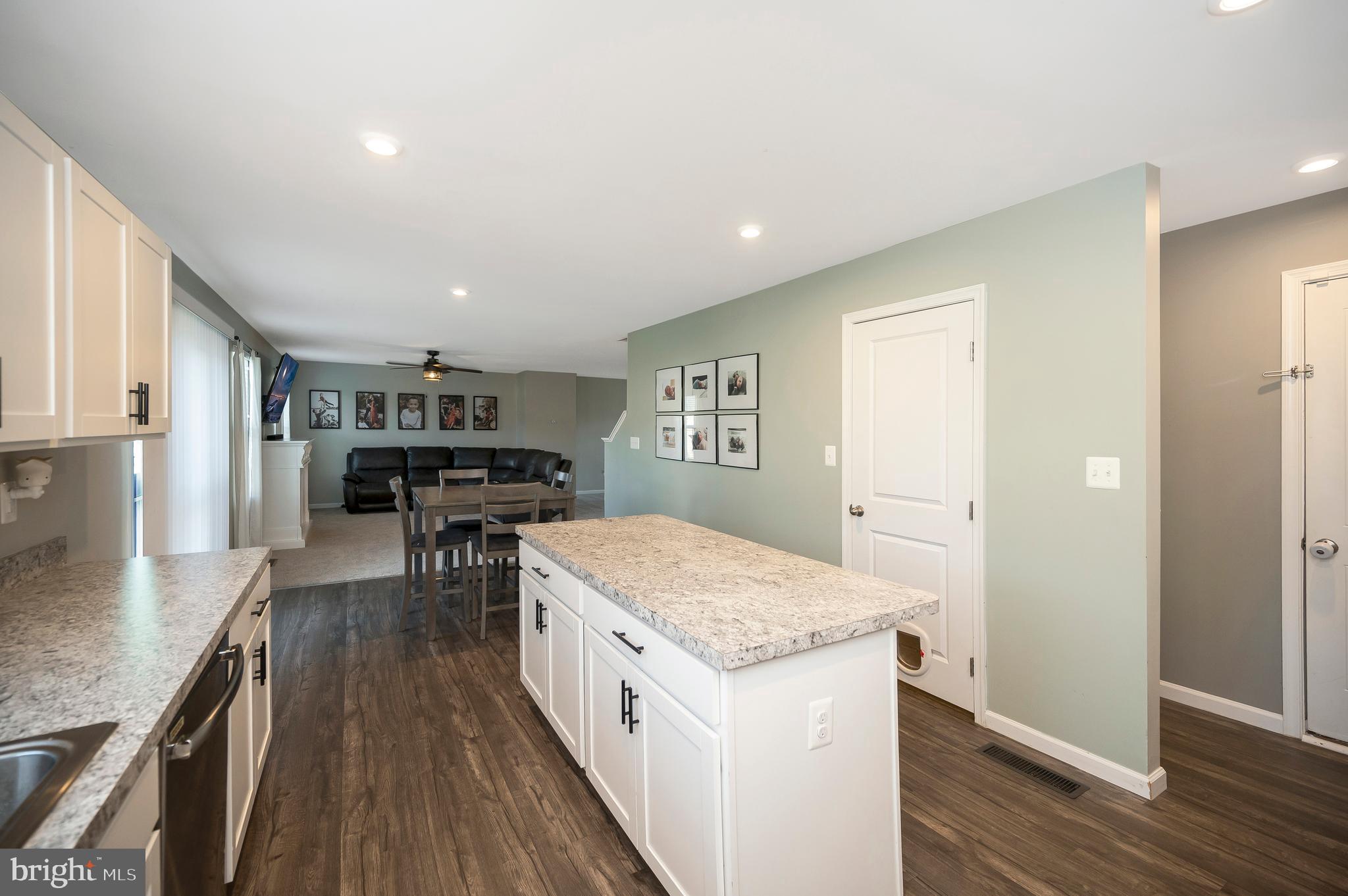 WILDERNESS SHORES - Residential