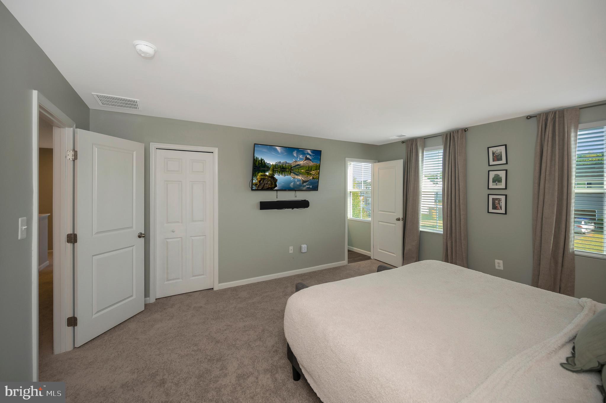 WILDERNESS SHORES - Residential