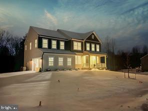 LIBERTY HALL - Residential Lease