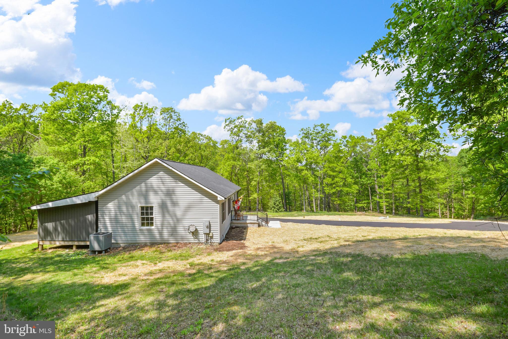 KEEDYSVILLE - Residential