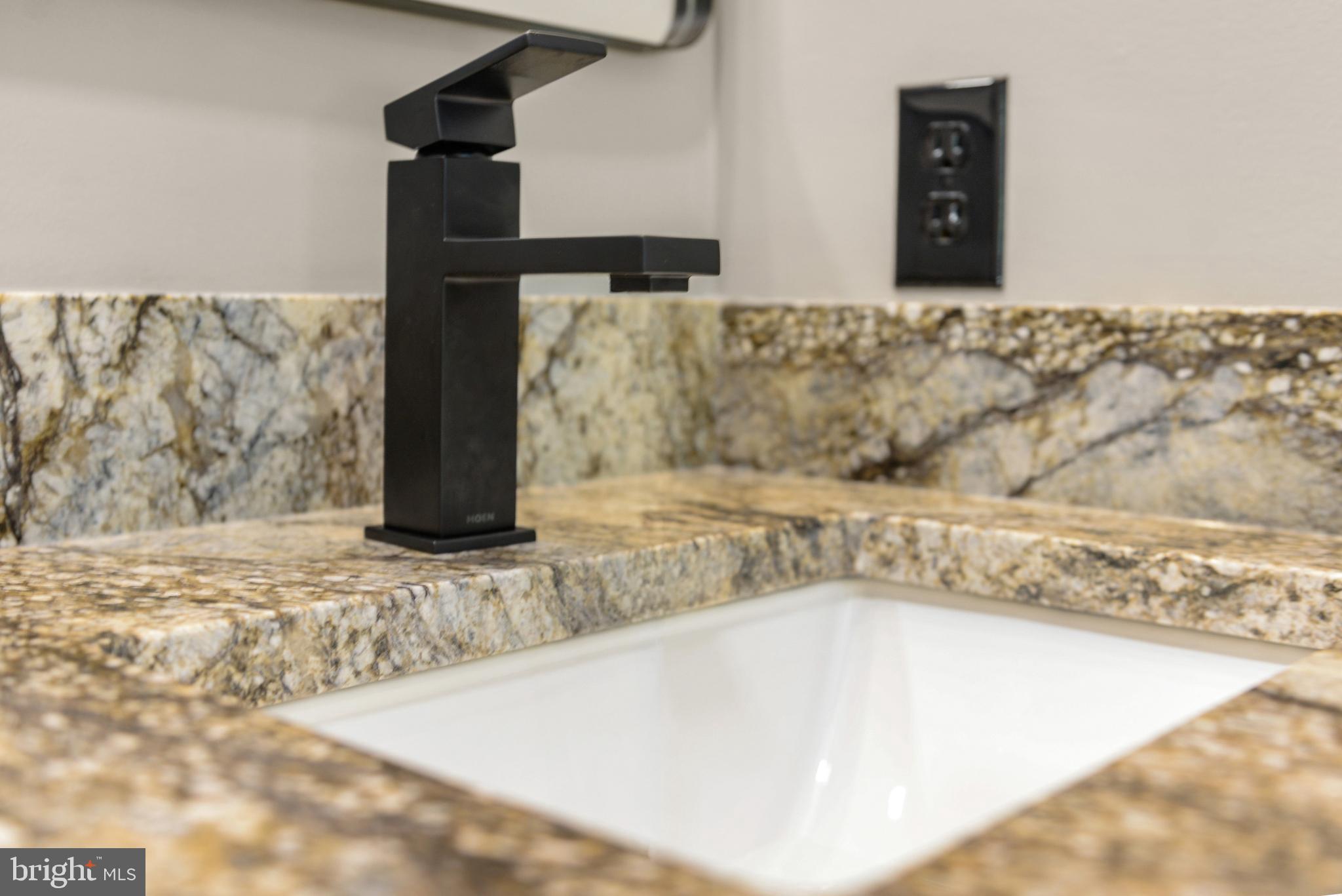 KEEDYSVILLE - Residential