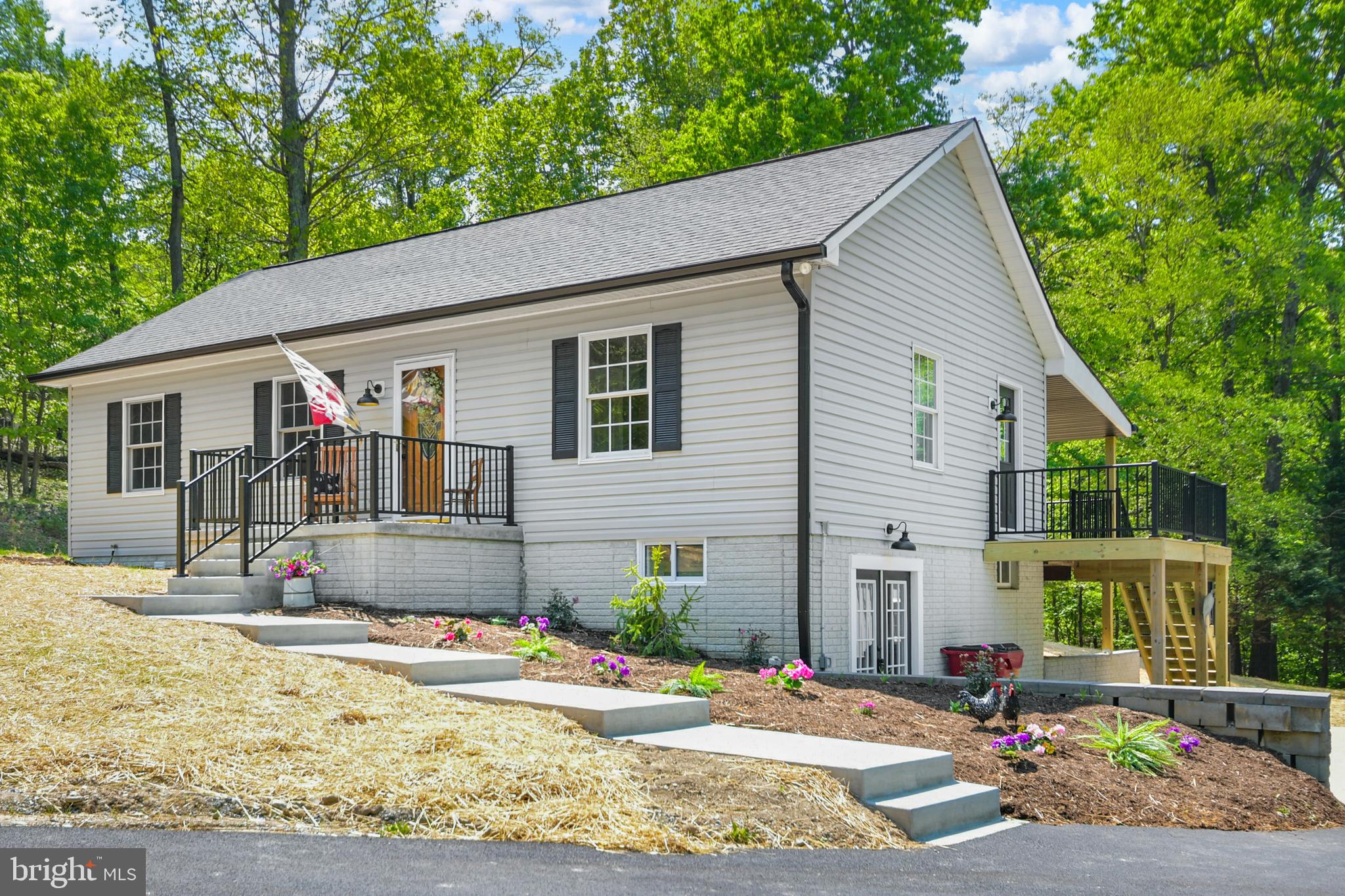 KEEDYSVILLE - Residential