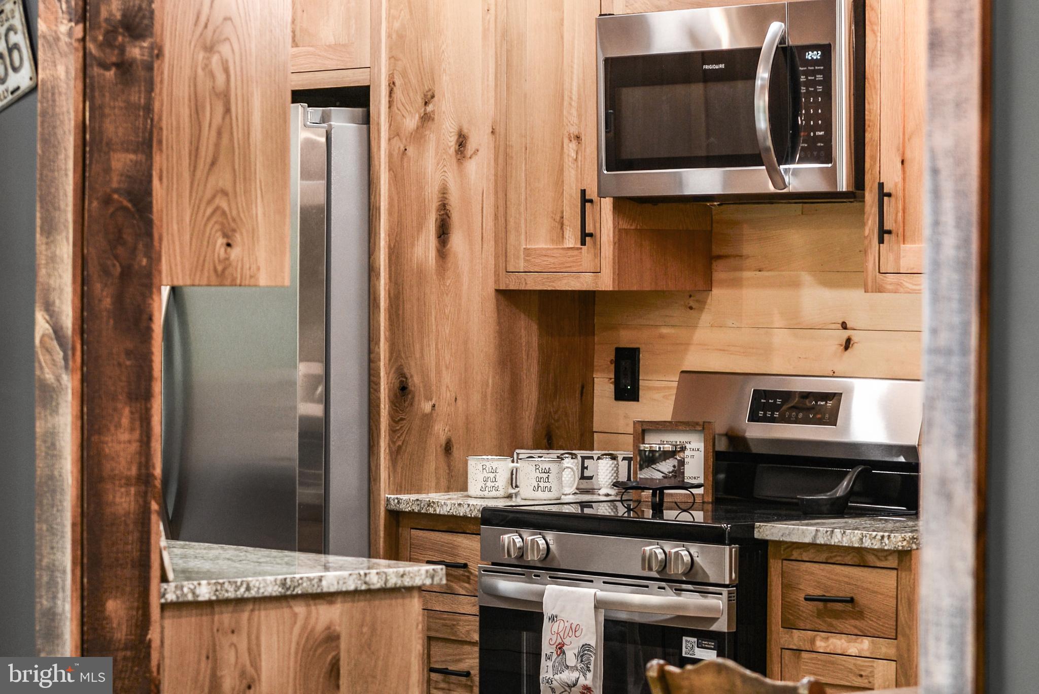 KEEDYSVILLE - Residential