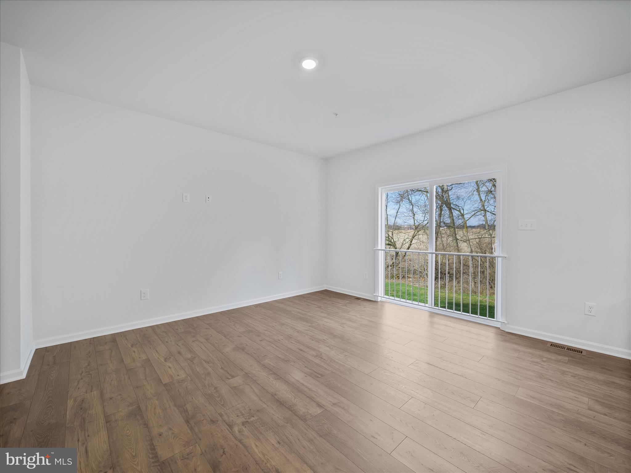 CORTLAND VILLAS - Residential