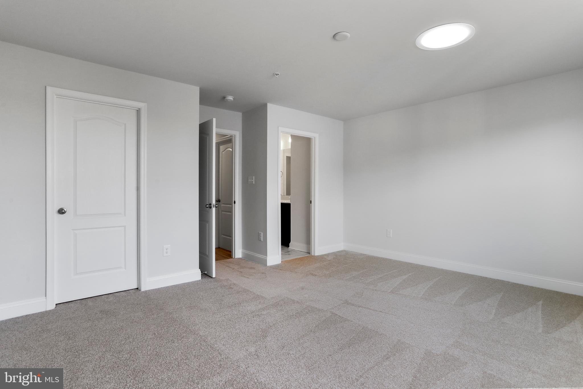 CORTLAND VILLAS - Residential