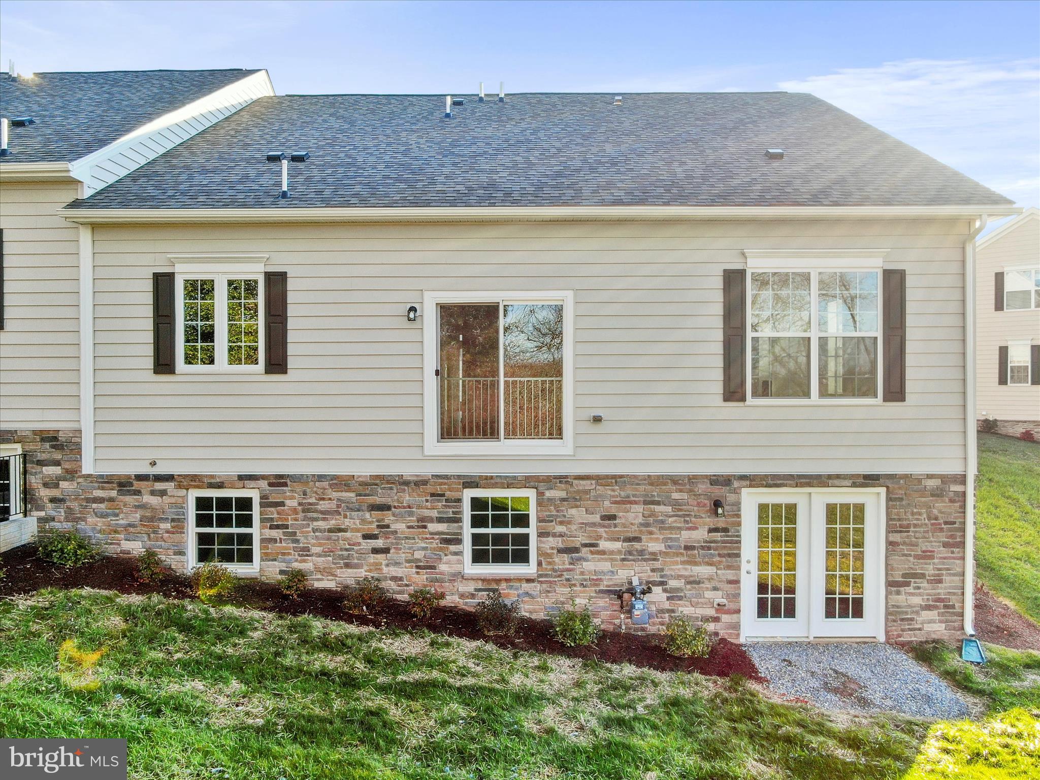 CORTLAND VILLAS - Residential