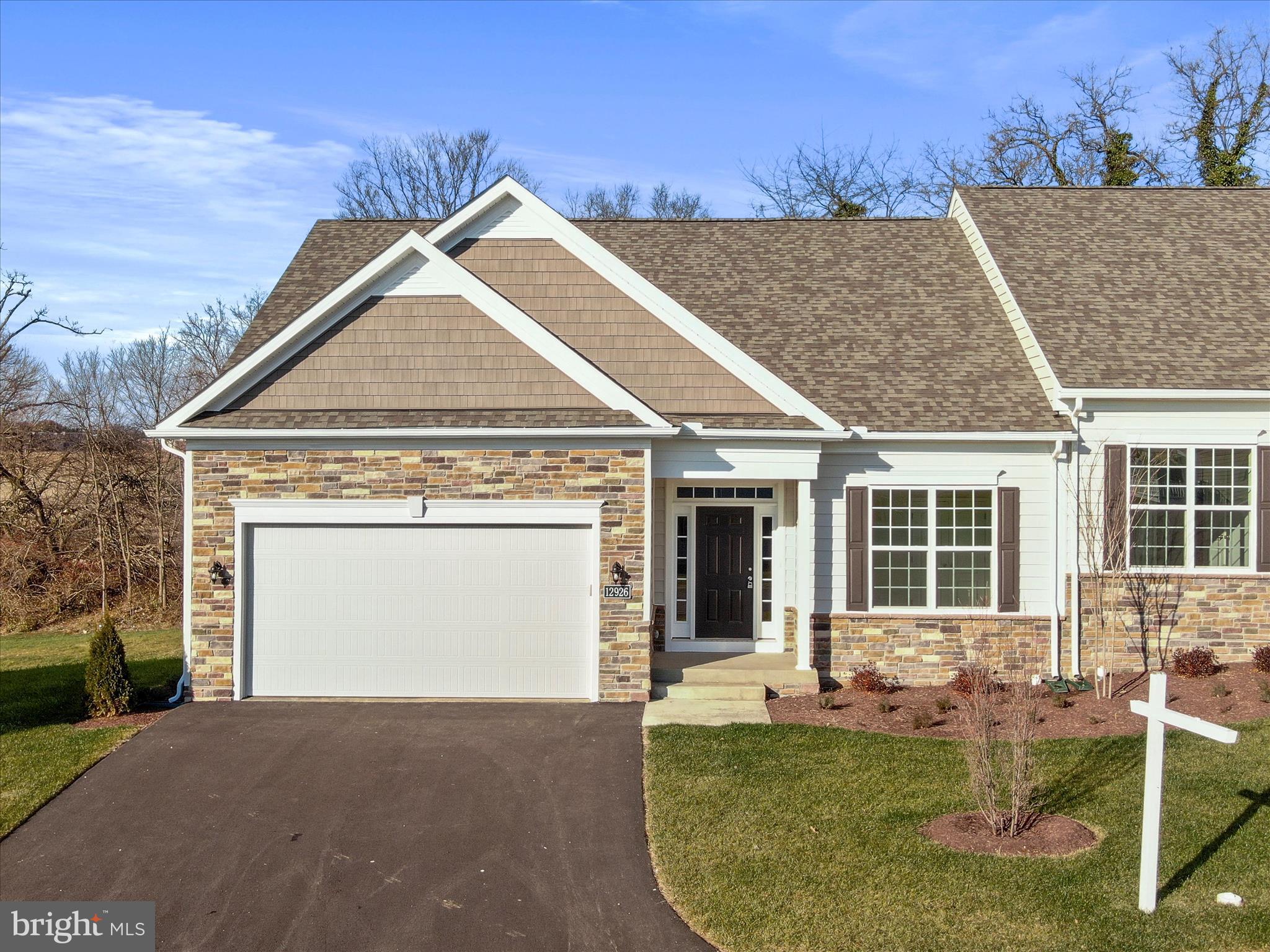 CORTLAND VILLAS - Residential