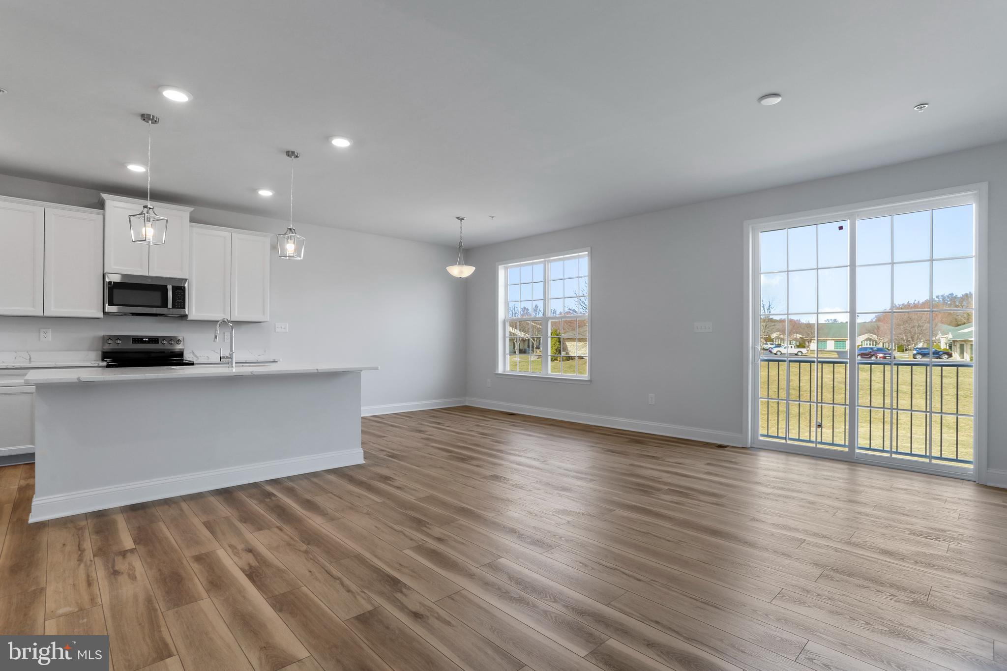 CORTLAND VILLAS - Residential