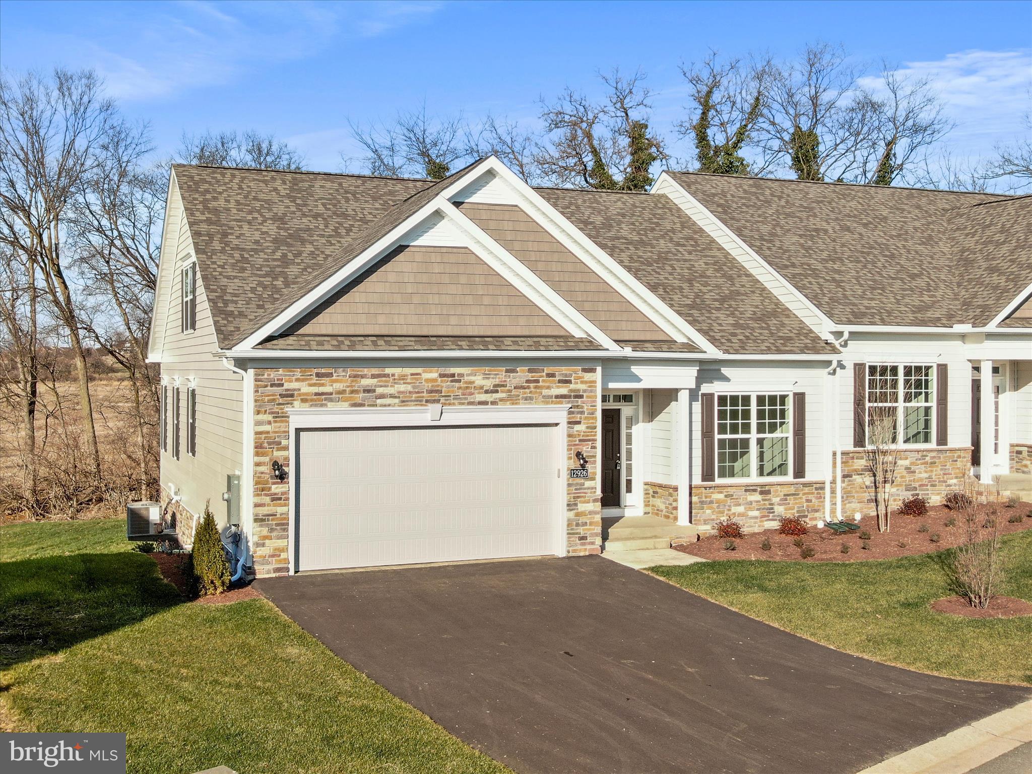 CORTLAND VILLAS - Residential