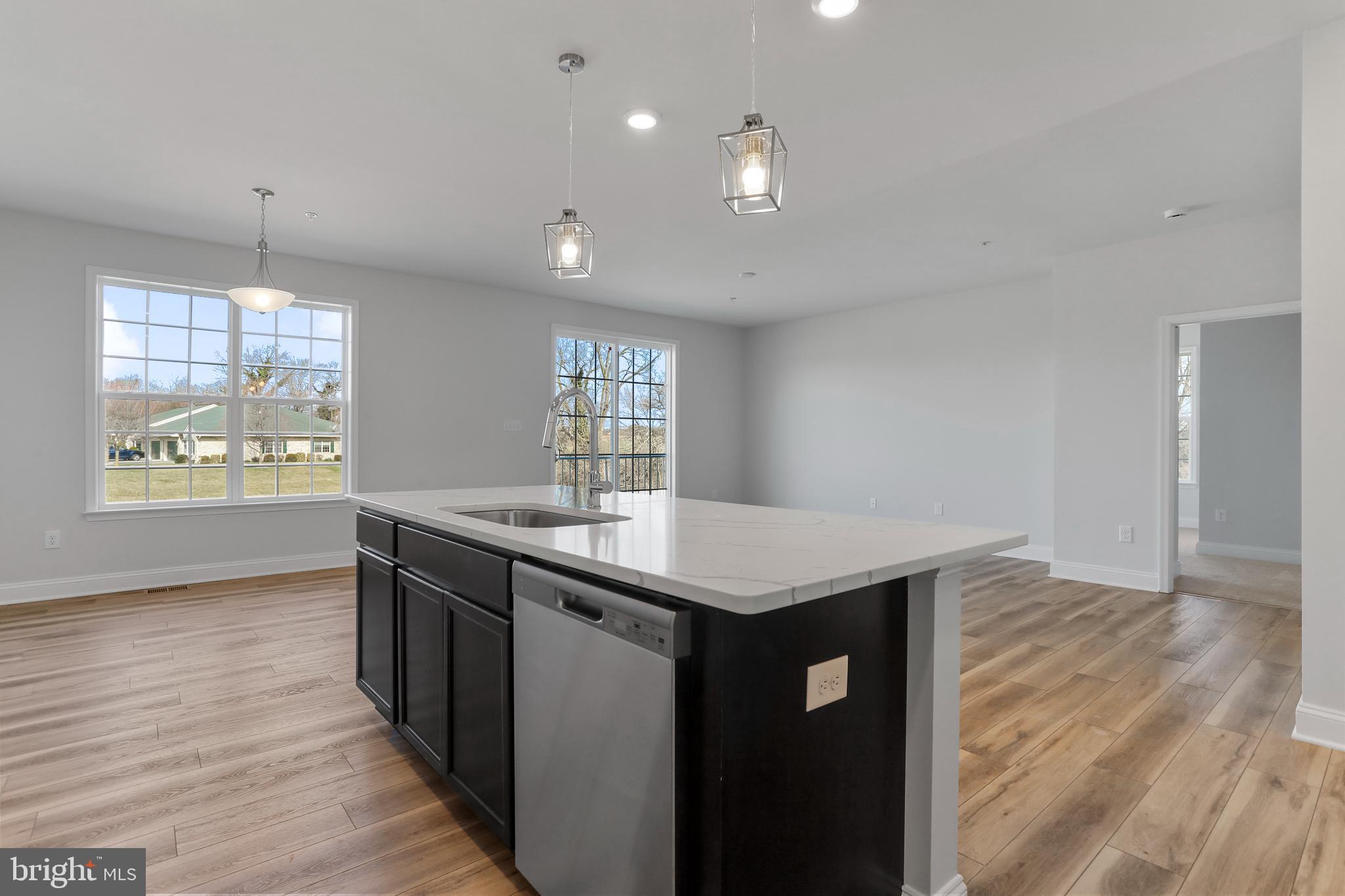 CORTLAND VILLAS - Residential