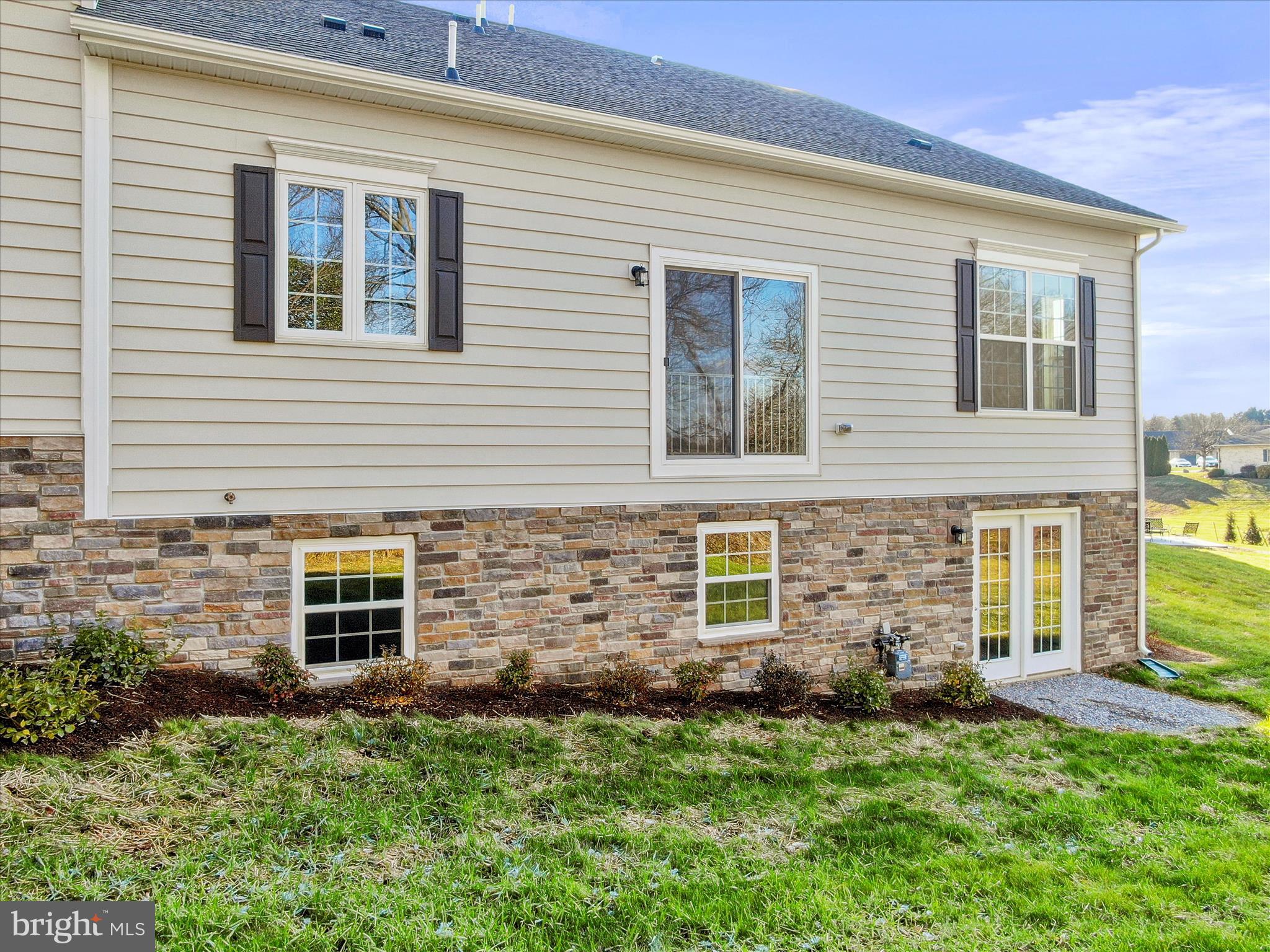 CORTLAND VILLAS - Residential