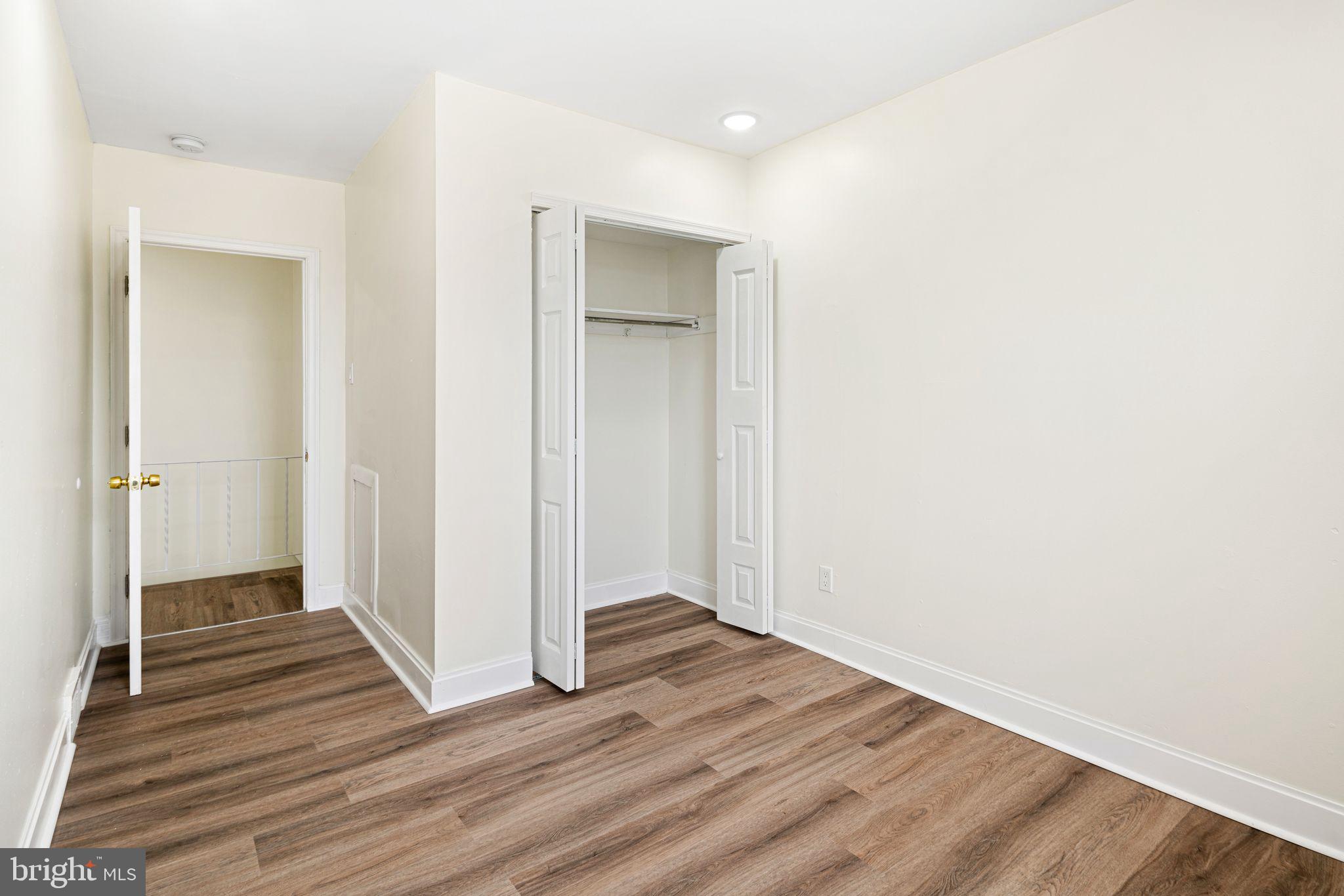 MILL CREEK - Residential