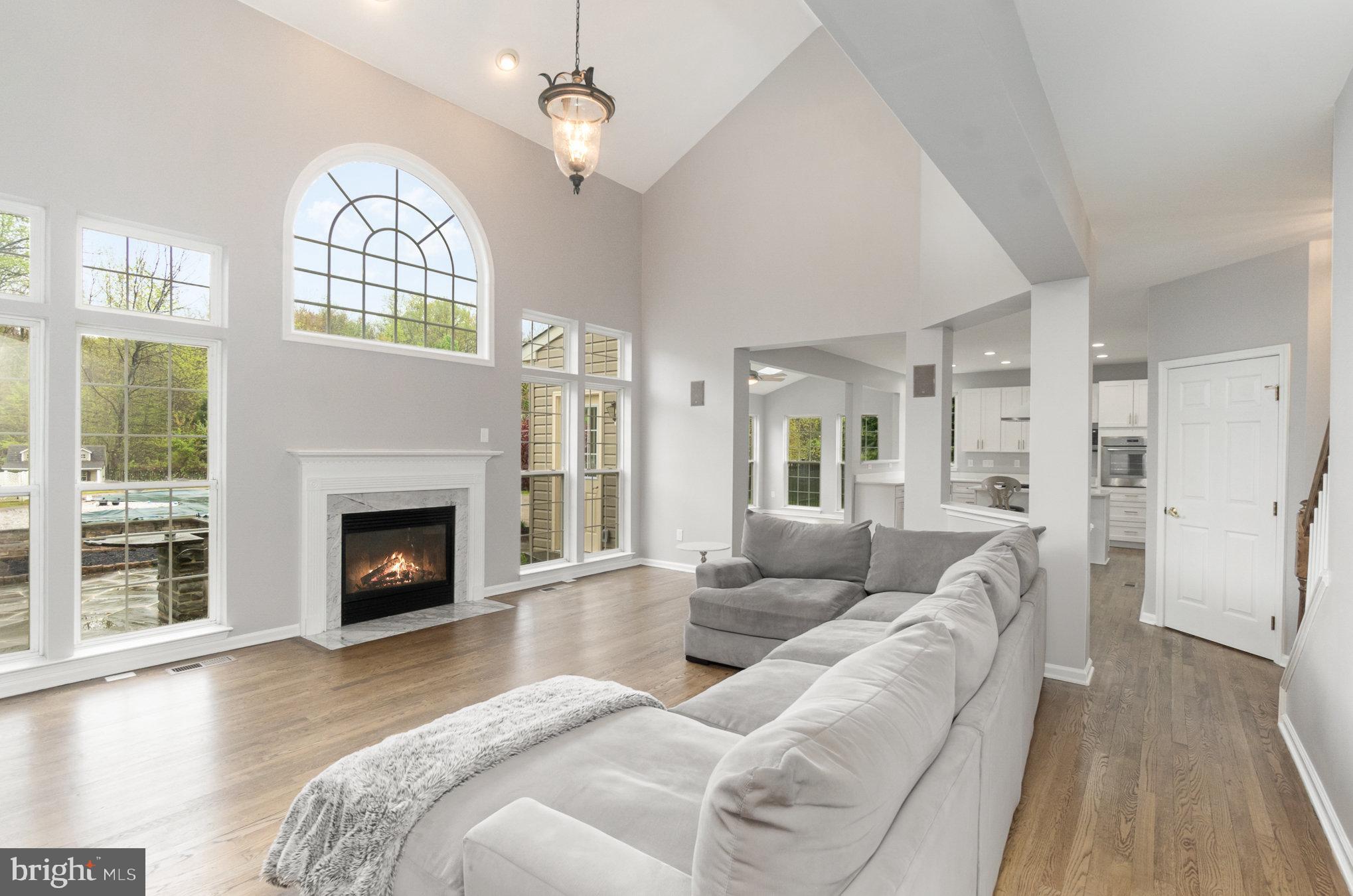 AMYCLAE EAST - Residential