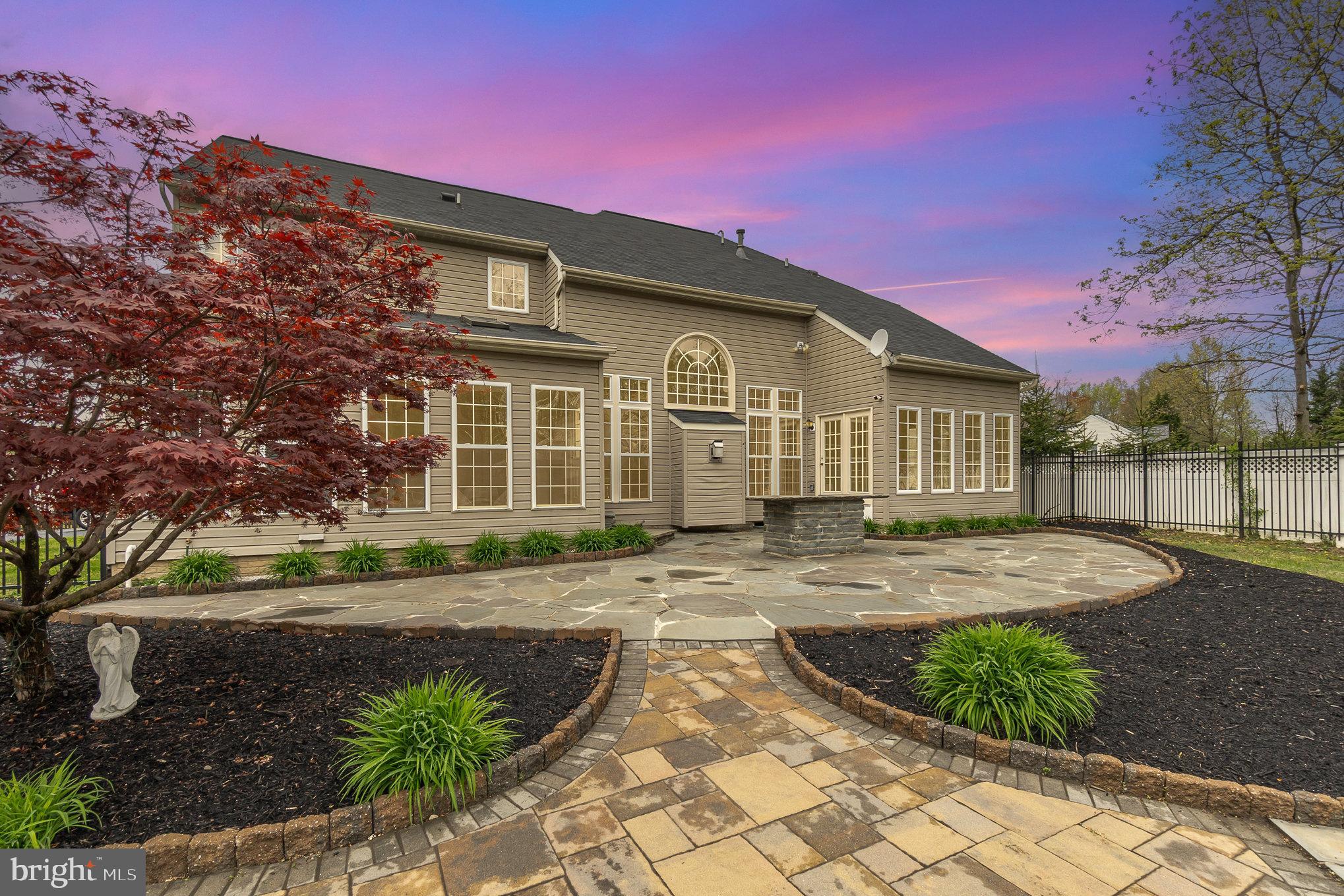 AMYCLAE EAST - Residential