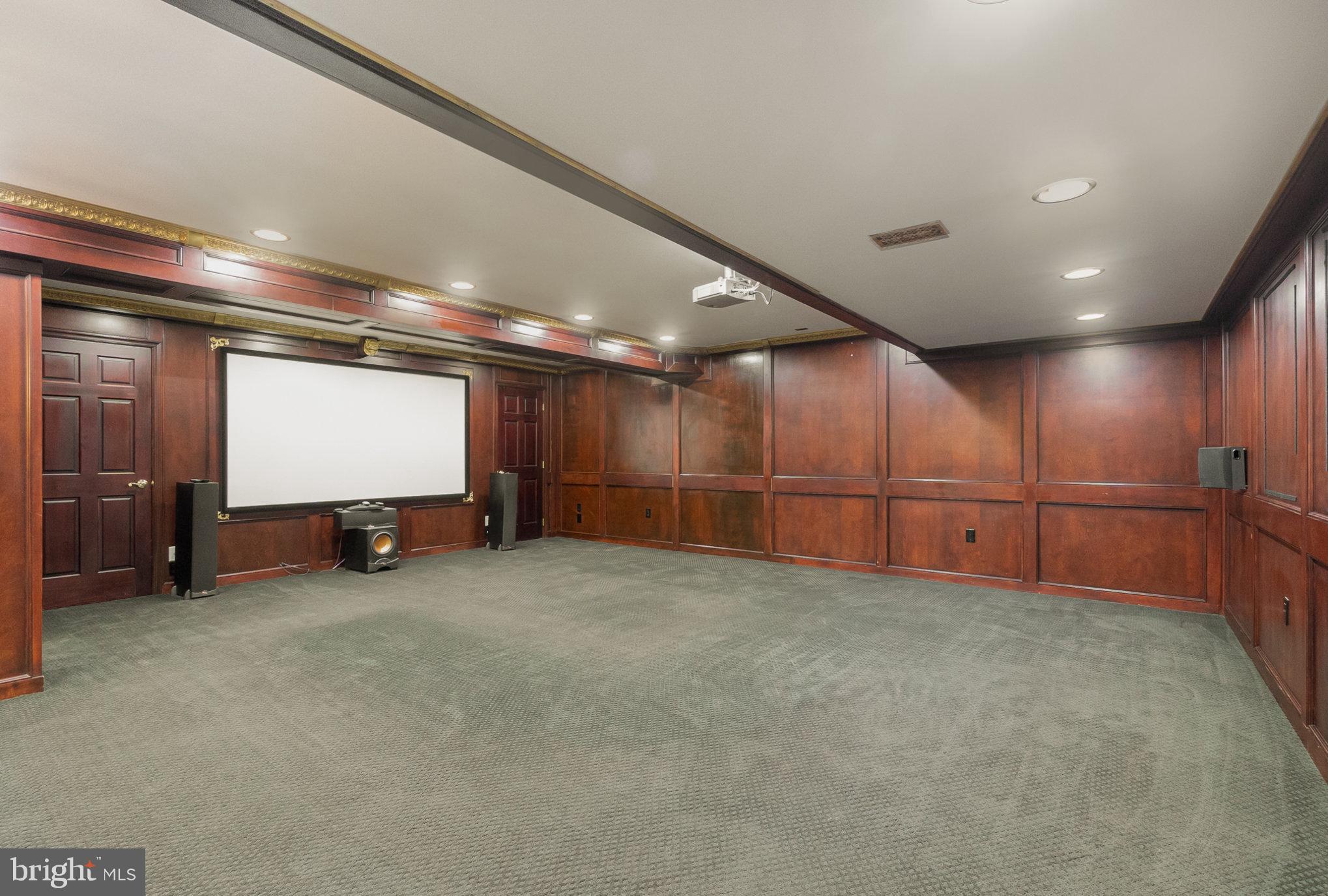 AMYCLAE EAST - Residential